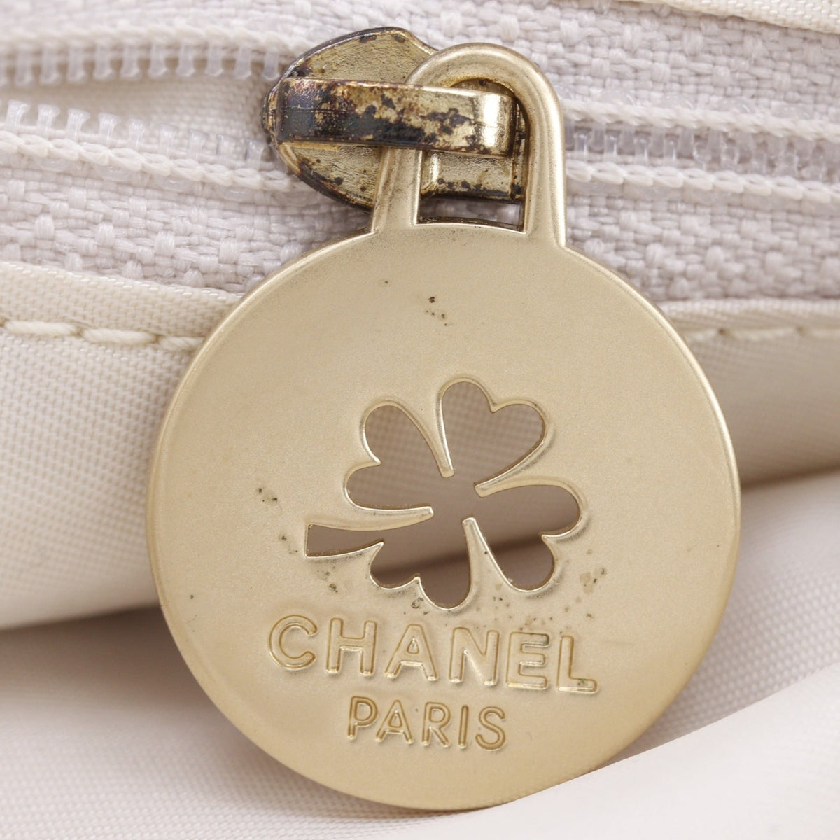 Chanel New Travel Line Pink Nylon Canvas Handbag (Pre-Owned)