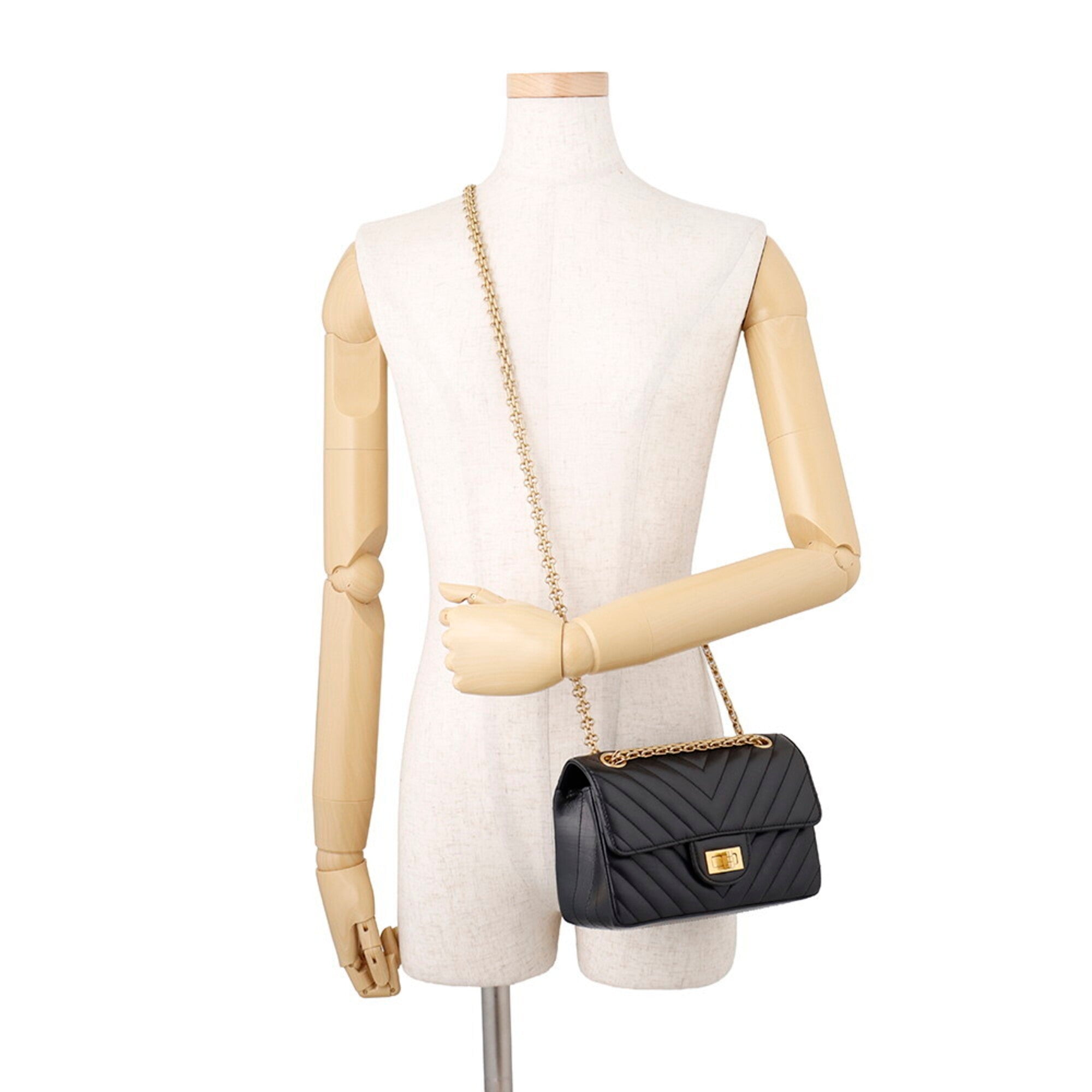 Chanel 2.55 Black Handbag Shoulder Bag (Pre-Owned)