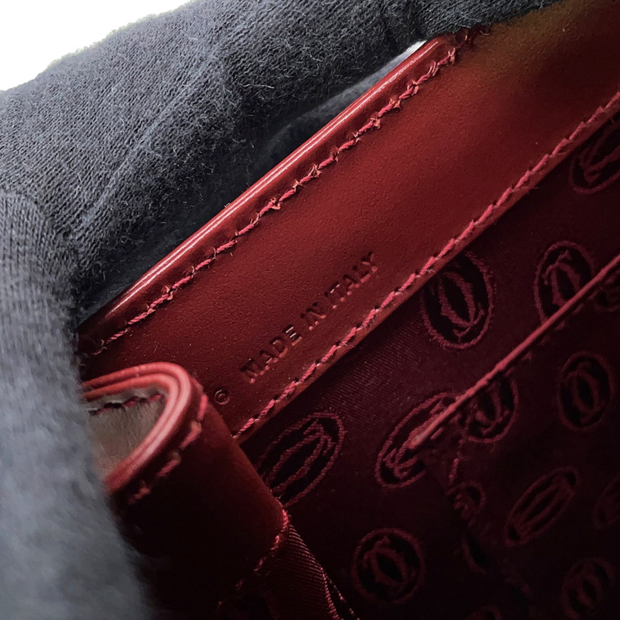 Cartier Bordeaux Leather Handbag (Pre-Owned)