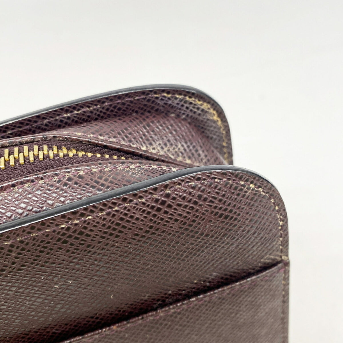 Louis Vuitton Acajou Clutch Bag (Pre-Owned)