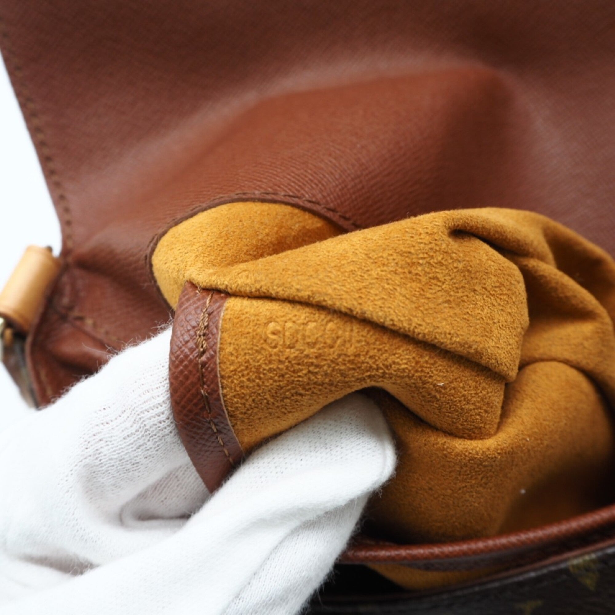 Louis Vuitton Brown Coated Canvas Leather Shoulder Bag (Pre-Owned)