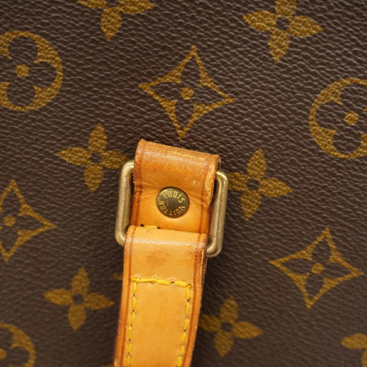 Louis Vuitton Brown Shoulder Bag (Pre-Owned)