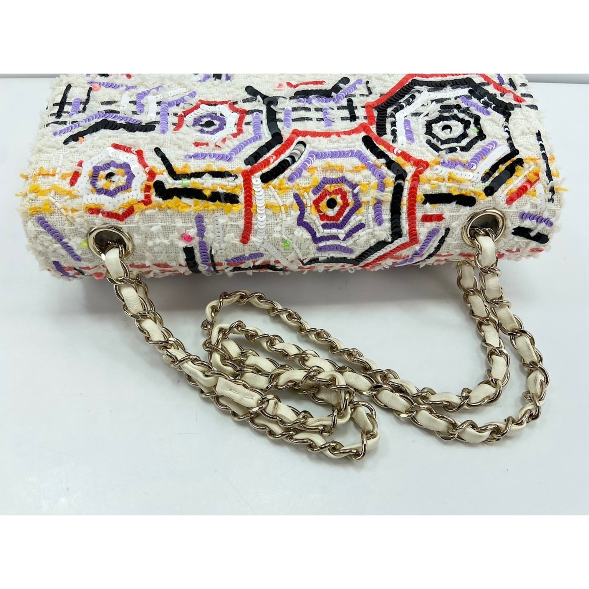 Chanel Multi-Color Shoulder Bag (Pre-Owned)