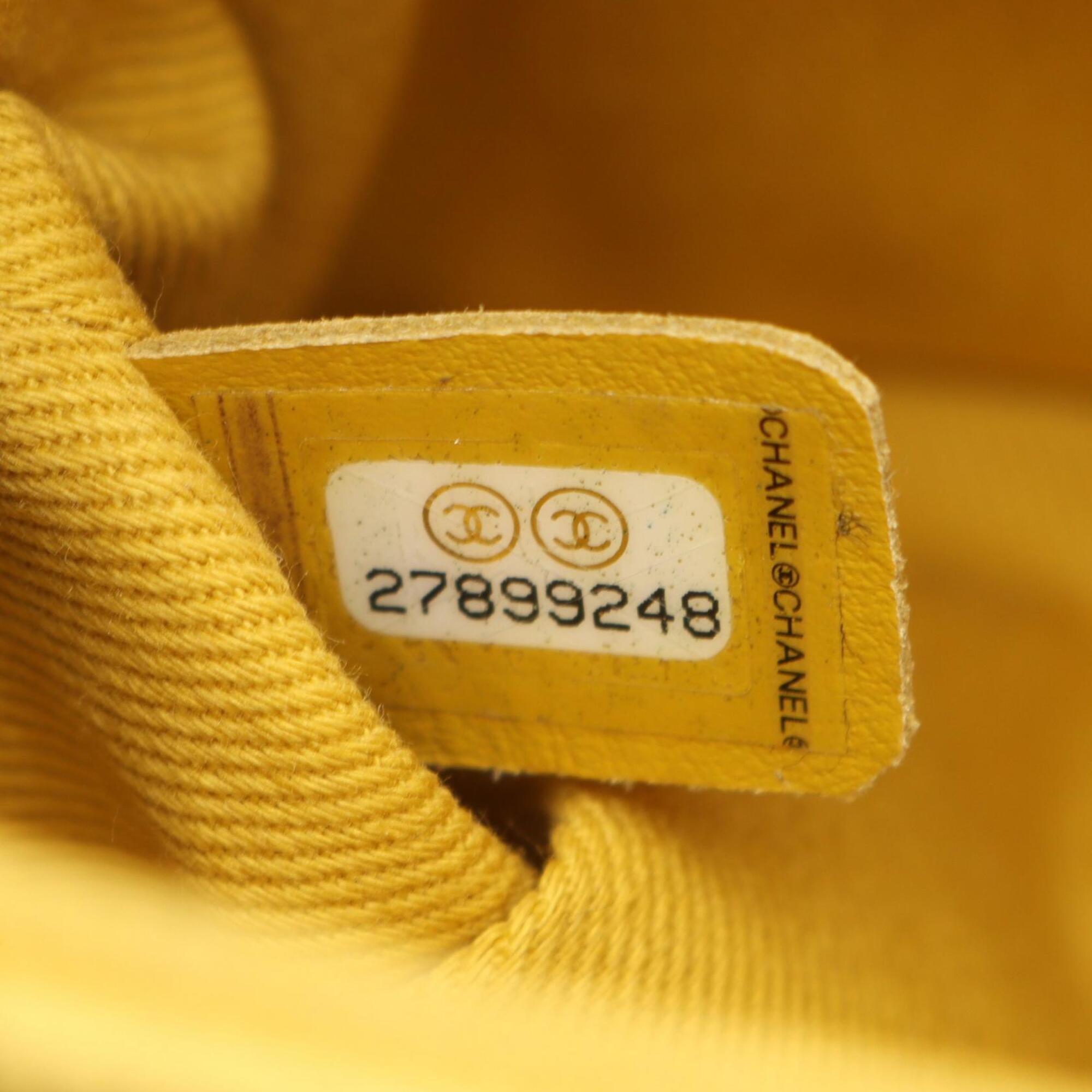 Chanel Yellow Grained Calfskin Handbag (Pre-Owned)