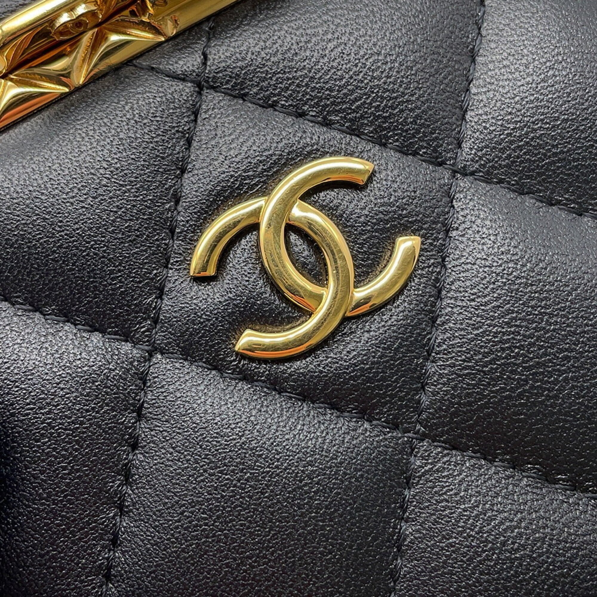 Chanel Black Handbag Shoulder Bag (Pre-Owned)