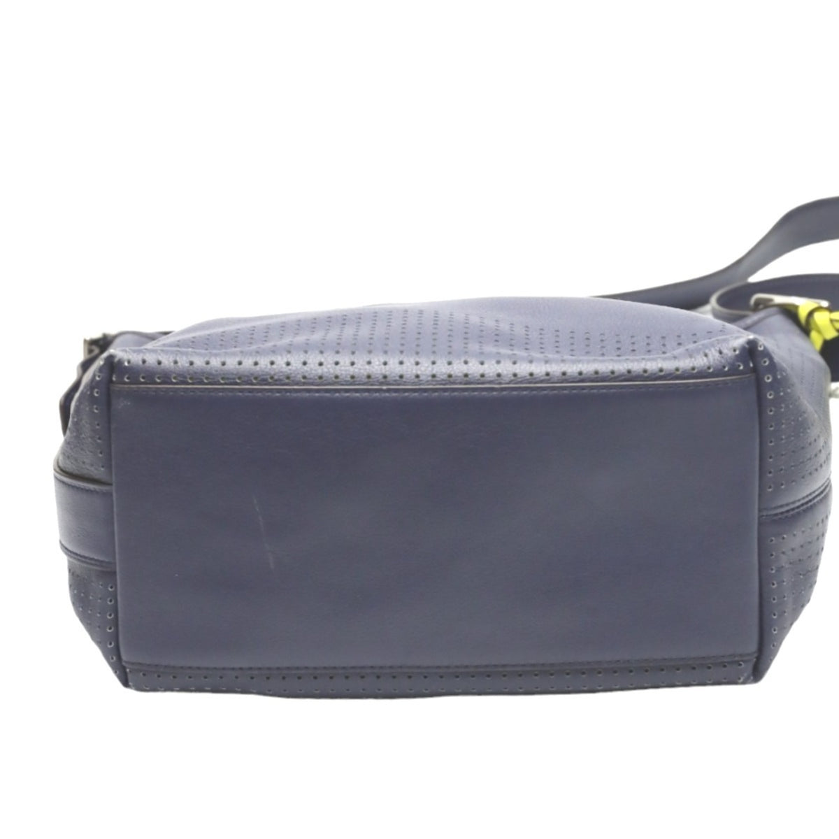 Coach Navy Leather Shoulder Bag (Pre-Owned)