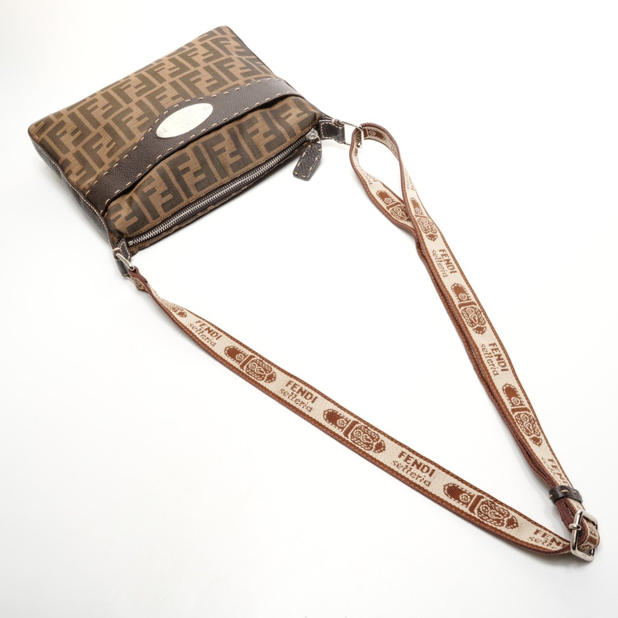 Fendi Zucca Brown Canvas Shoulder Bag (Pre-Owned)