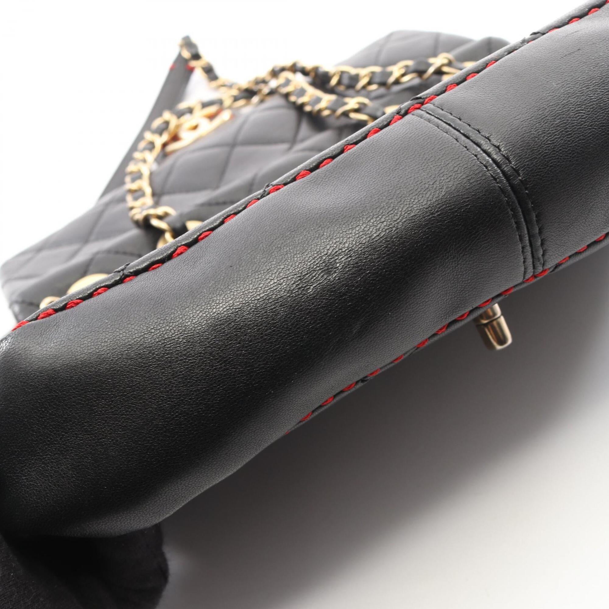 Chanel Black Leather Handbag Shoulder Bag (Pre-Owned)