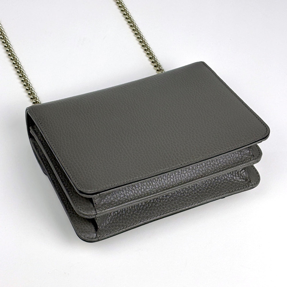 Gucci Gray Leather Shoulder Bag (Pre-Owned)