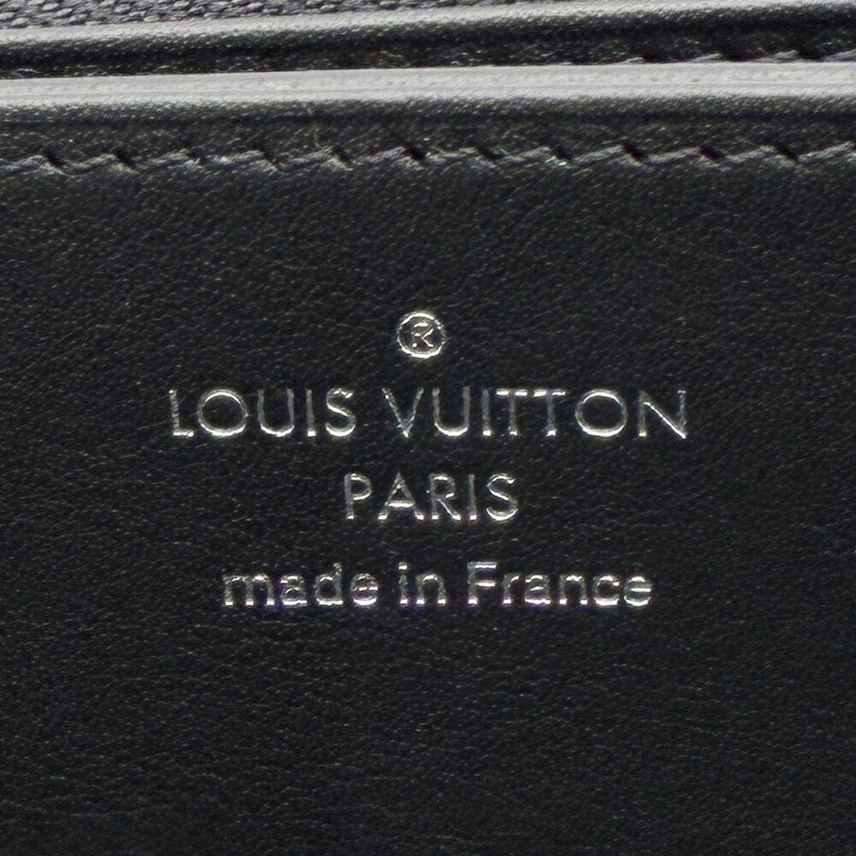 Louis Vuitton Noir Mahina Leather (Pre-Owned)