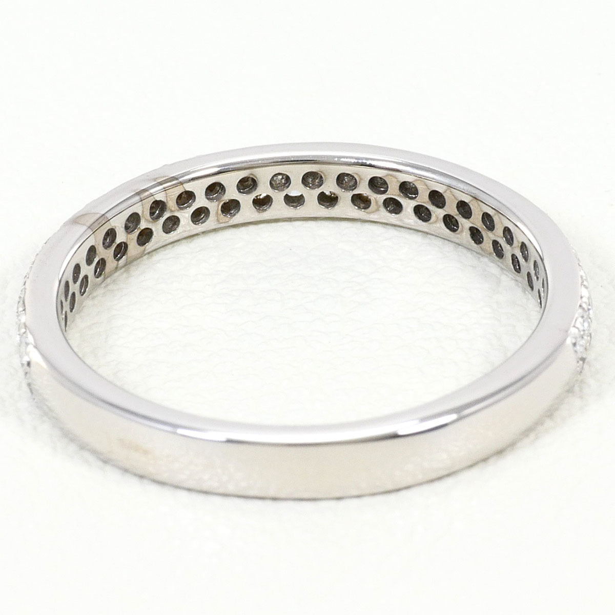 Unbranded White Gold White Gold (18K) Band Ring (Pre-Owned)