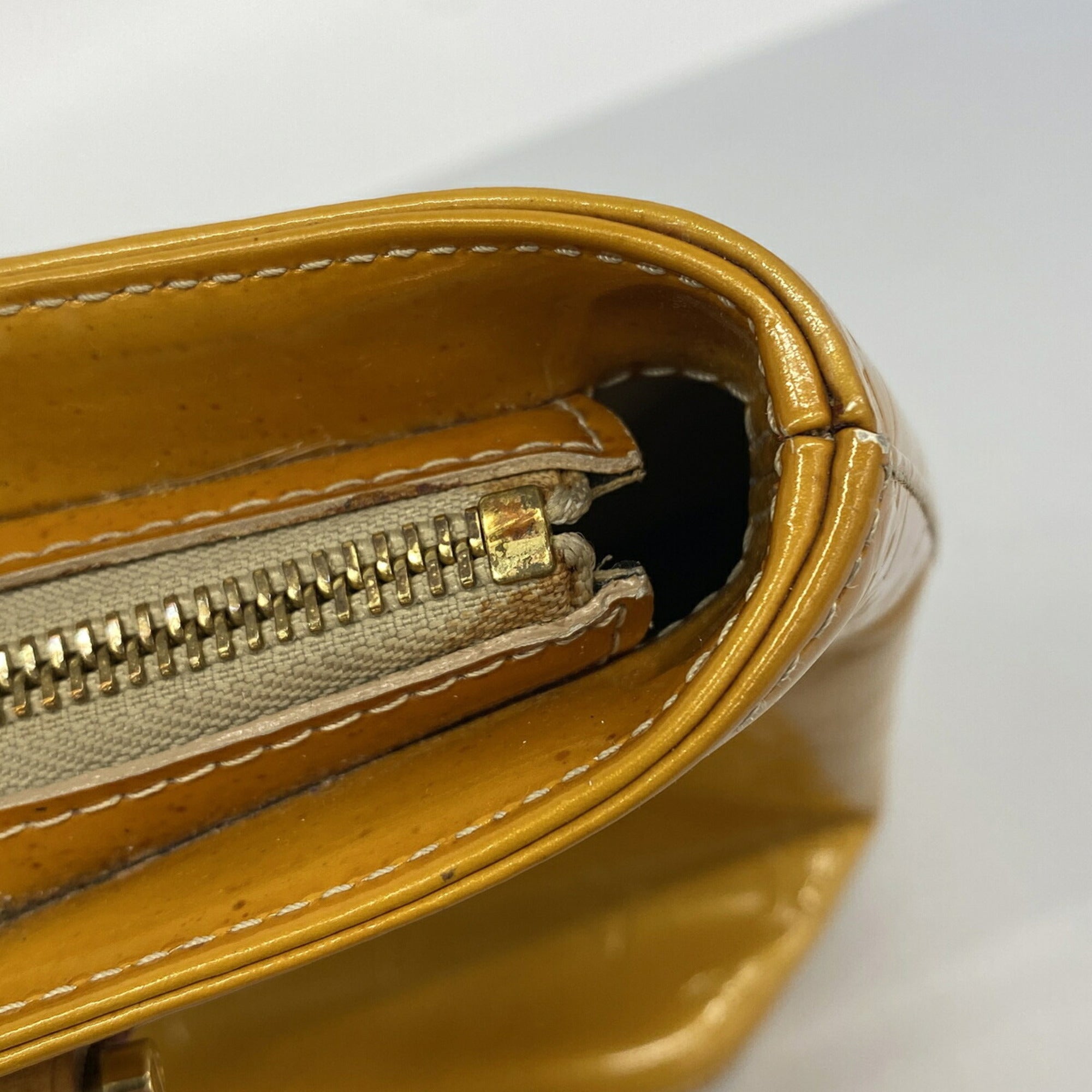 Louis Vuitton Beige Tote Bag (Pre-Owned)