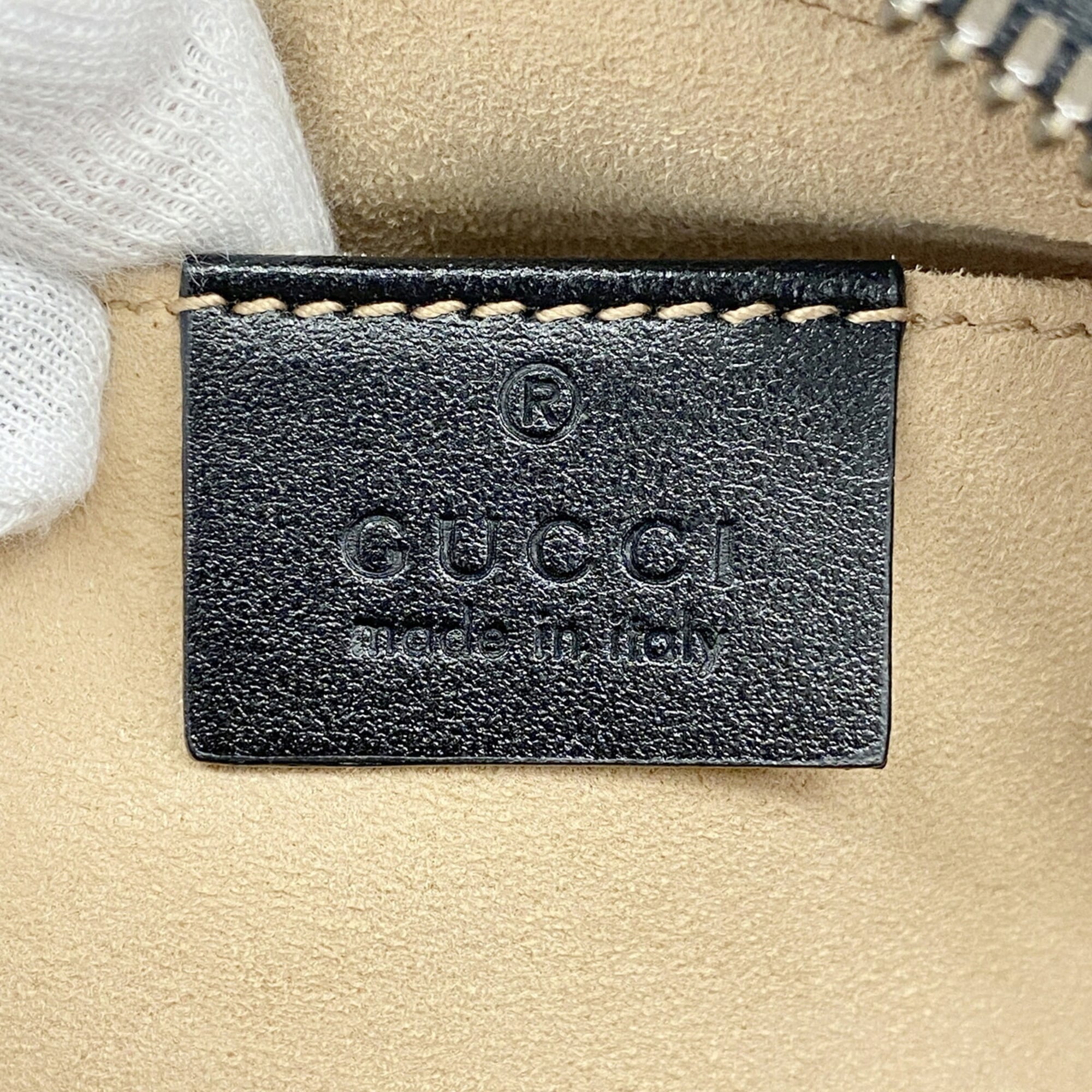 Gucci Black Leather Shoulder Bag (Pre-Owned)