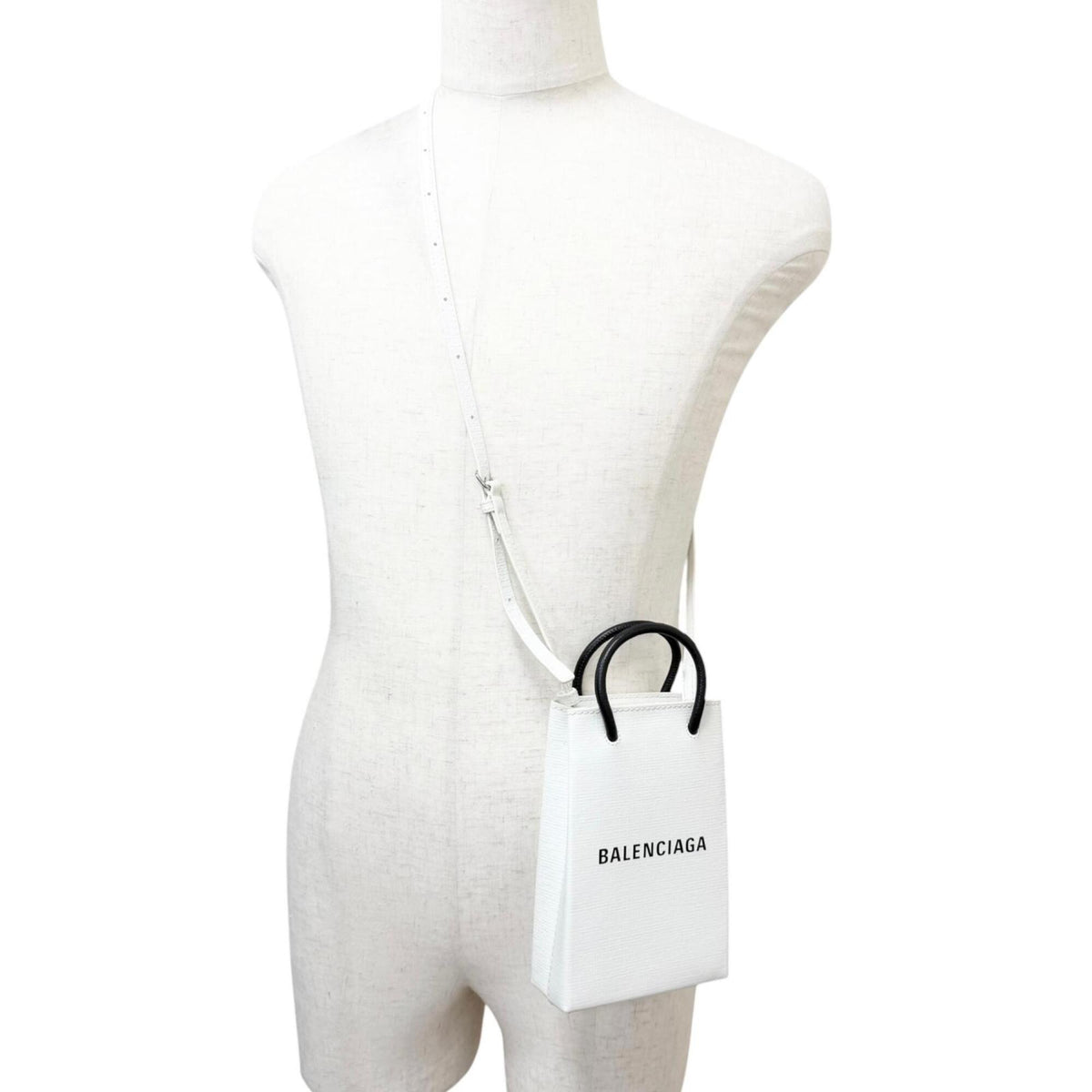 Balenciaga White Leather Shoulder Bag (Pre-Owned)