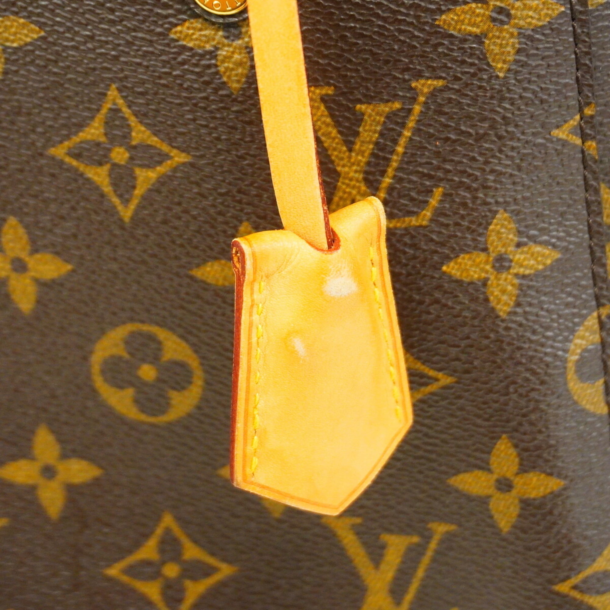 Louis Vuitton Brown Handbag (Pre-Owned)