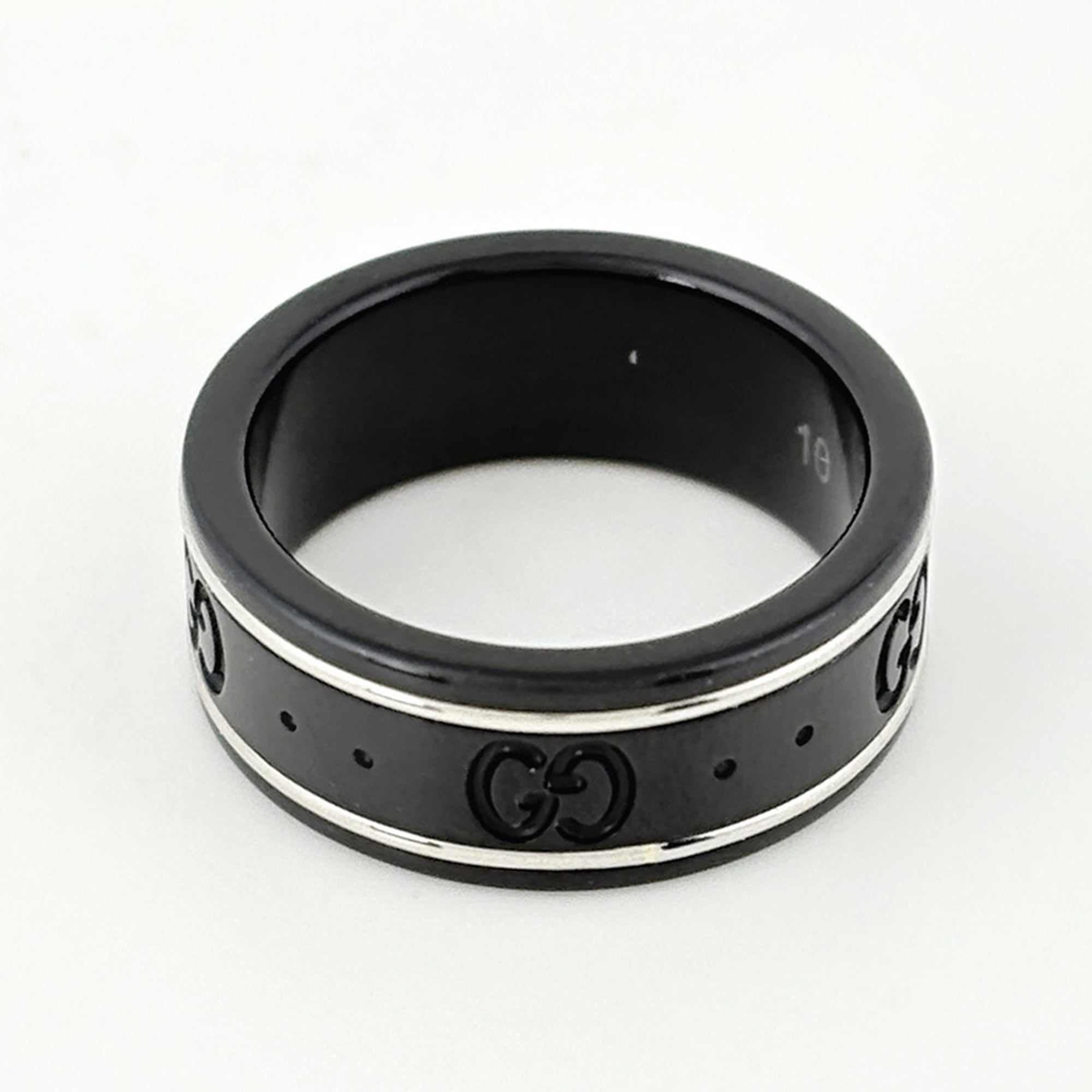 Gucci Black White Gold (18K) Band Ring (Pre-Owned)