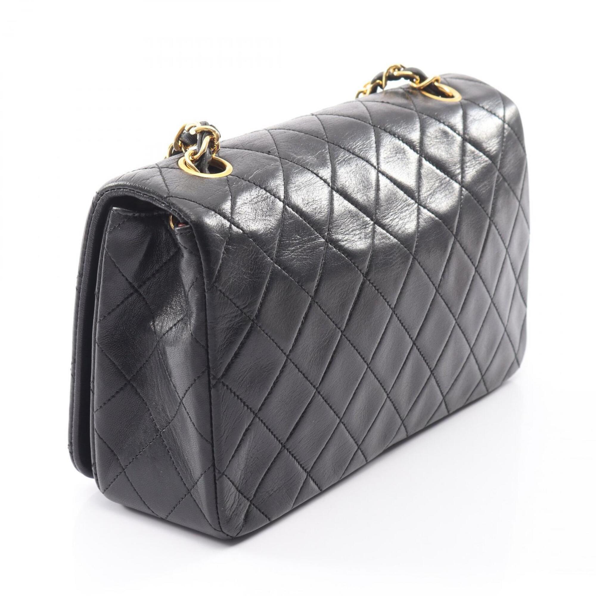 Chanel Black Leather Handbag Shoulder Bag (Pre-Owned)