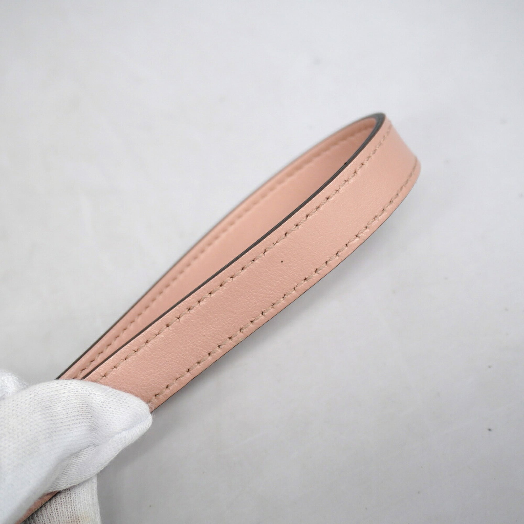 Gucci Pink Leather Shoulder Bag (Pre-Owned)