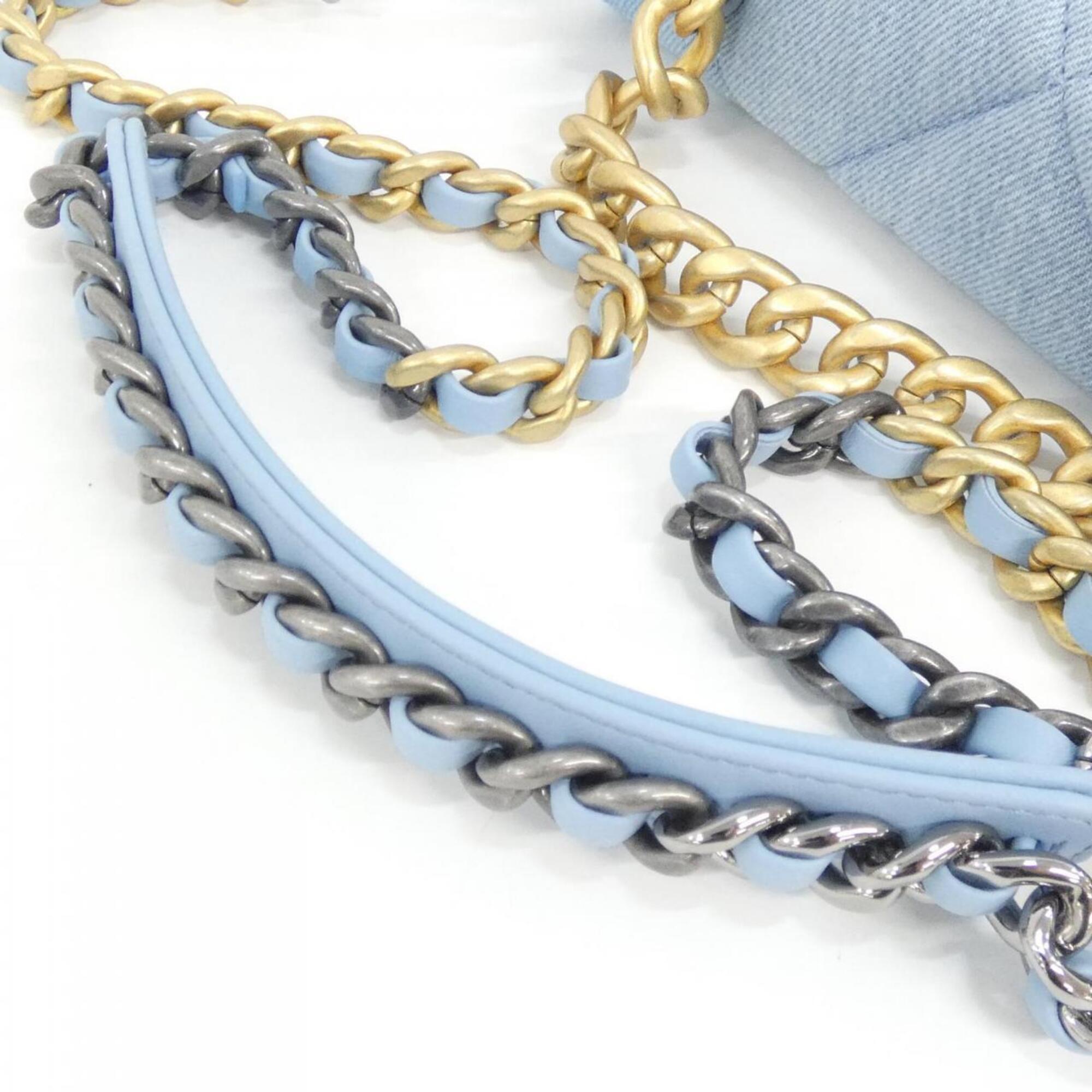 Chanel Light Blue Denim Shoulder Bag (Pre-Owned)
