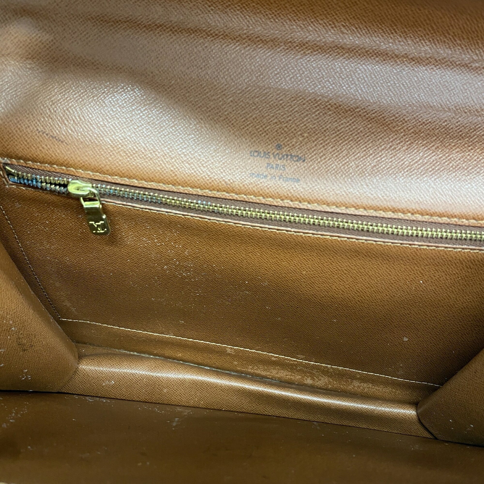 Louis Vuitton Brown Handbag (Pre-Owned)