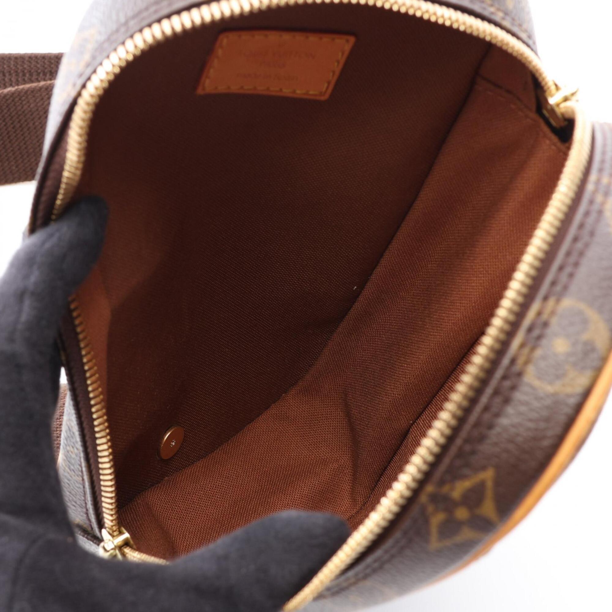 Louis Vuitton Brown Monogram Monogram Leather Fanny Pack Sling Bag (Pre-Owned)