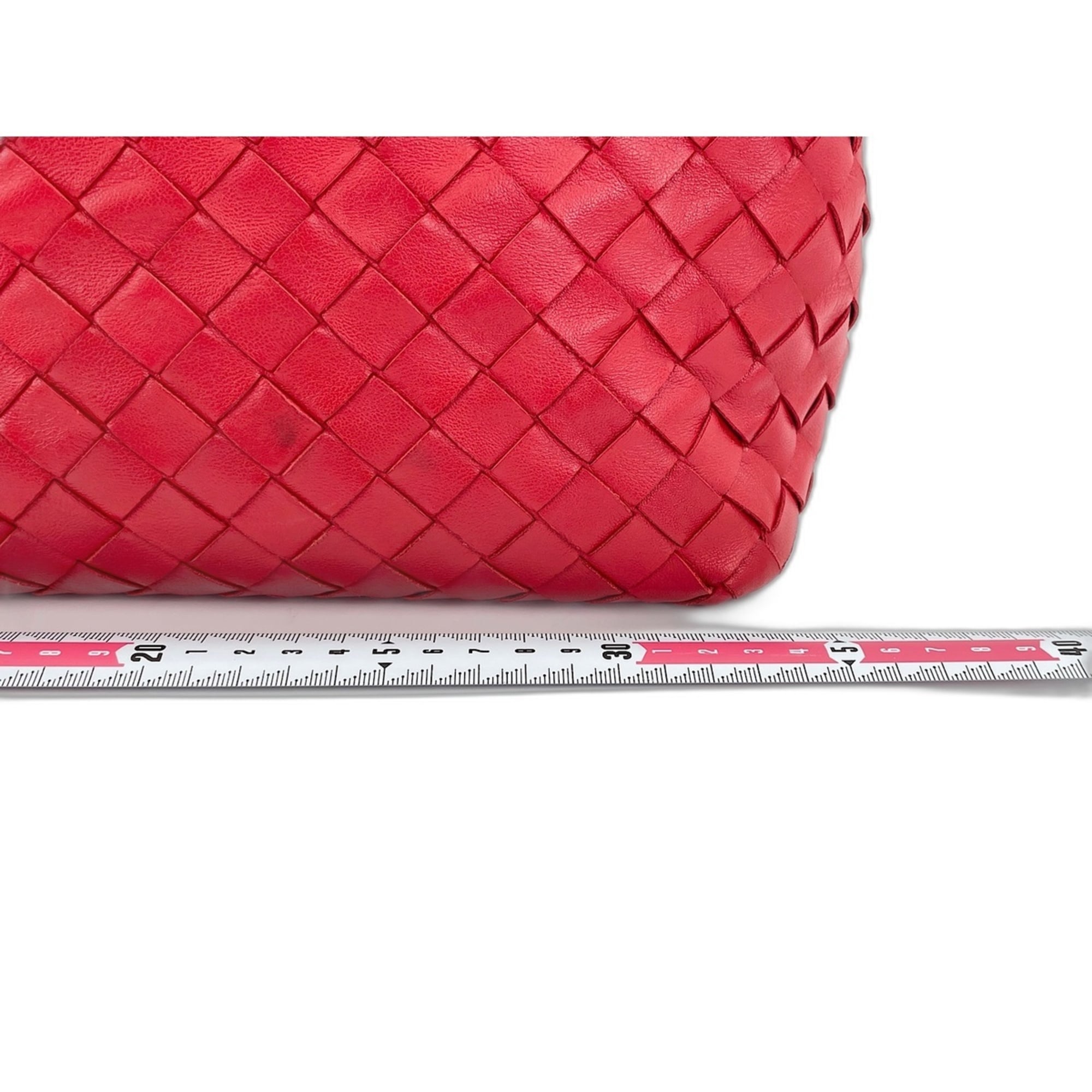Bottega Veneta Red Color Handbag (Pre-Owned)
