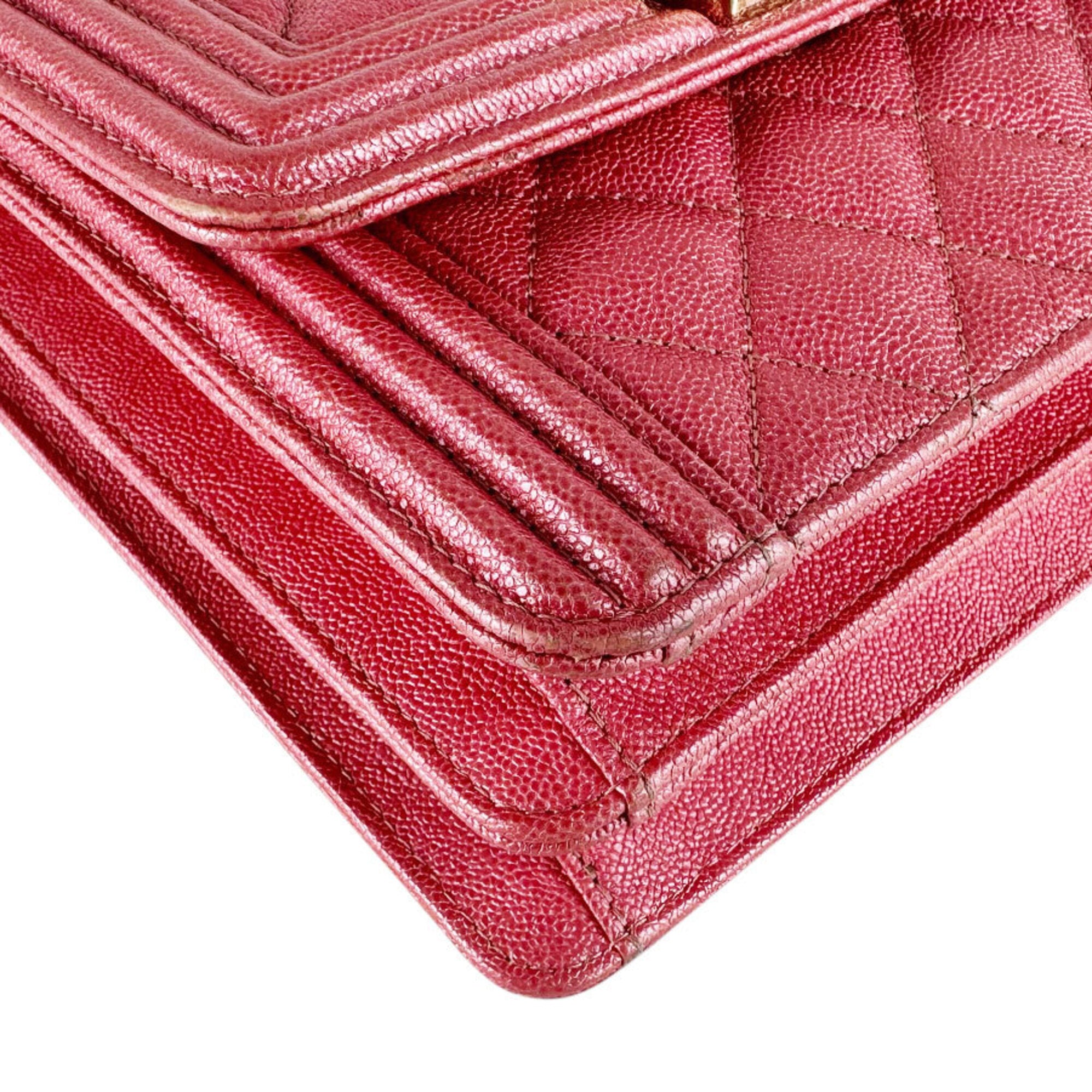 Chanel Pink Leather Shoulder Bag (Pre-Owned)