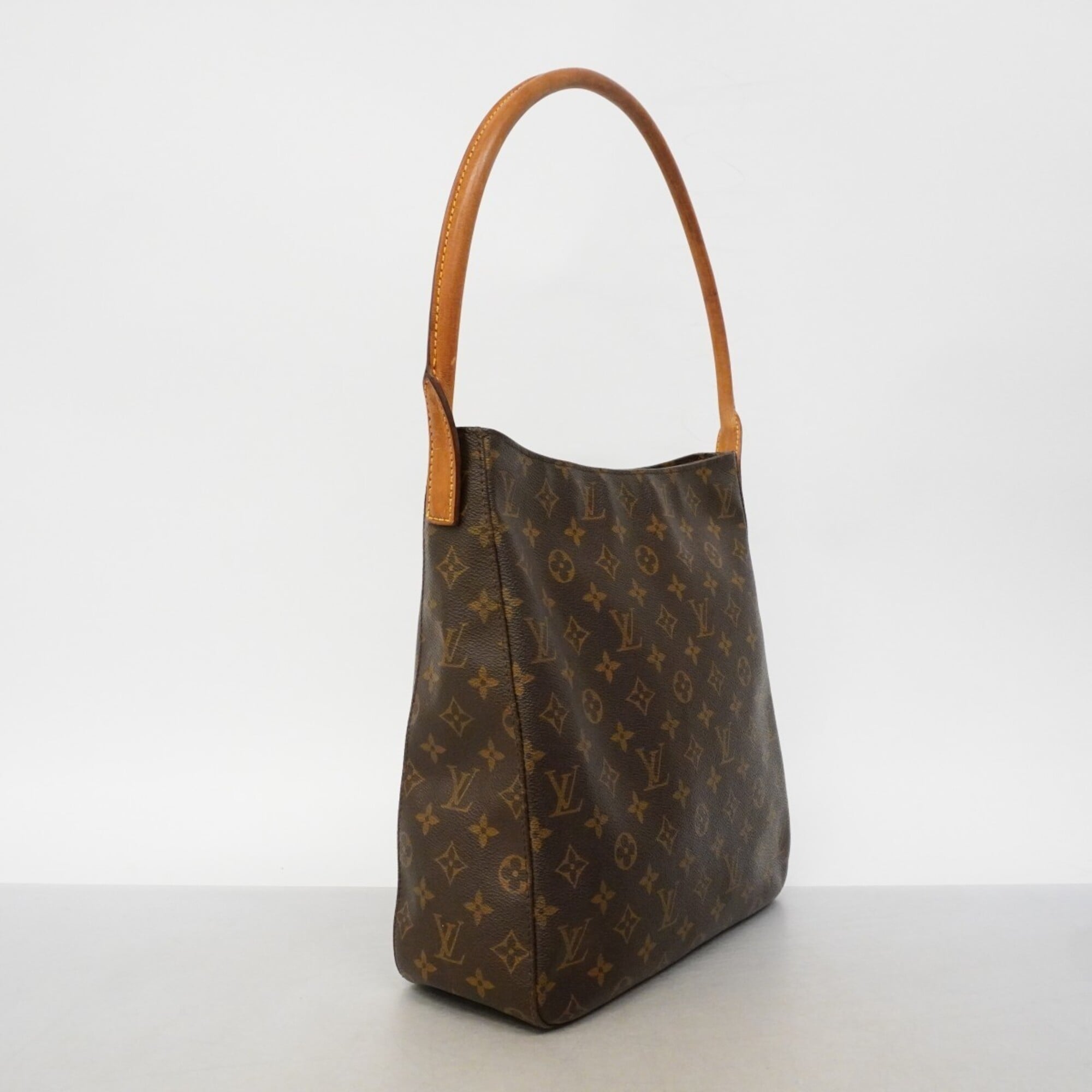 Louis Vuitton Brown Shoulder Bag (Pre-Owned)