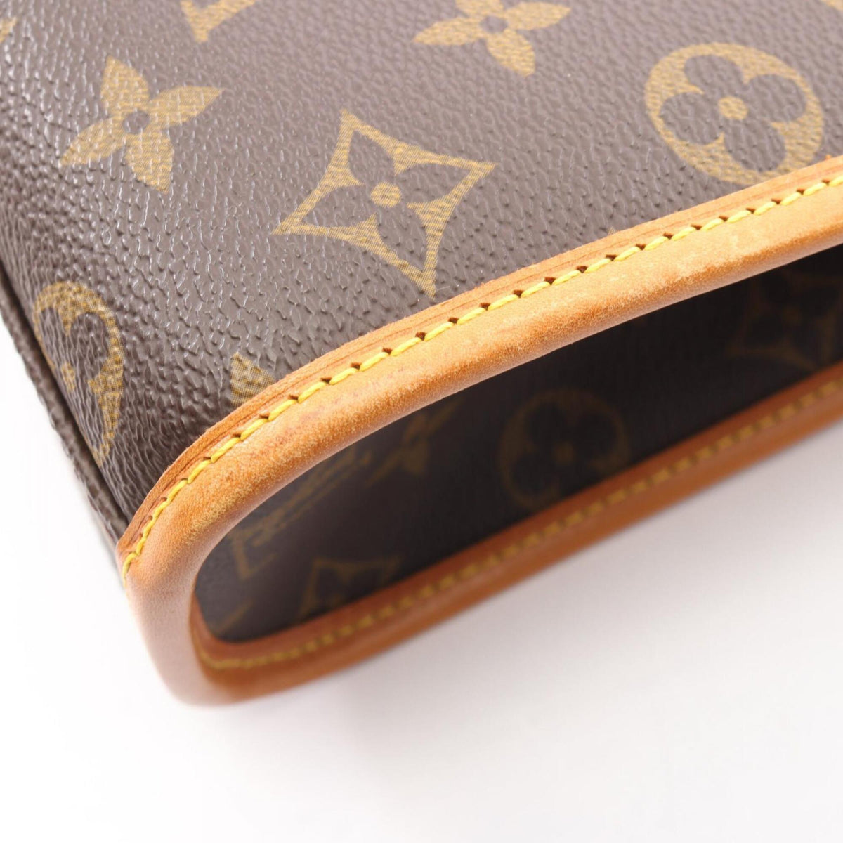 Louis Vuitton Monogram Brown Coated Canvas Leather Handbag (Pre-Owned)