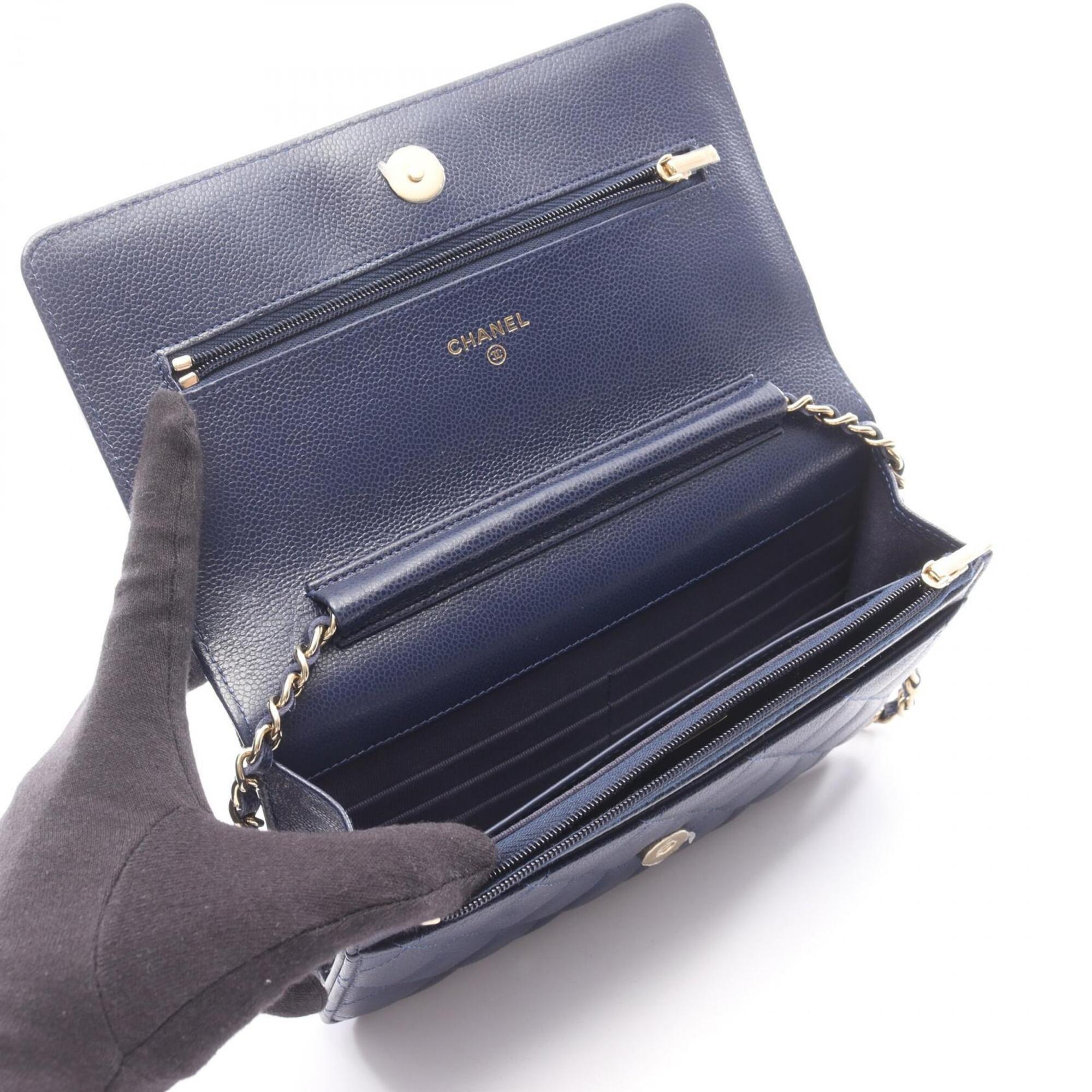 Chanel Navy Grained Calfskin Handbag Shoulder Bag (Pre-Owned)