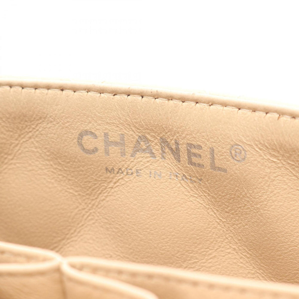 Chanel Beige Leather Handbag Shoulder Bag (Pre-Owned)