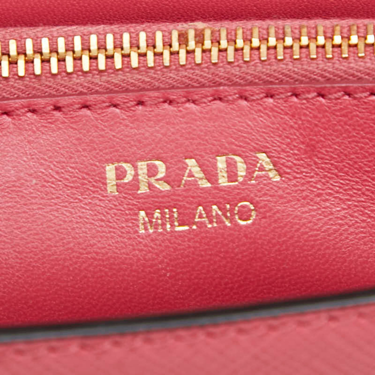 Prada Pink Saffiano Shoulder Bag (Pre-Owned)