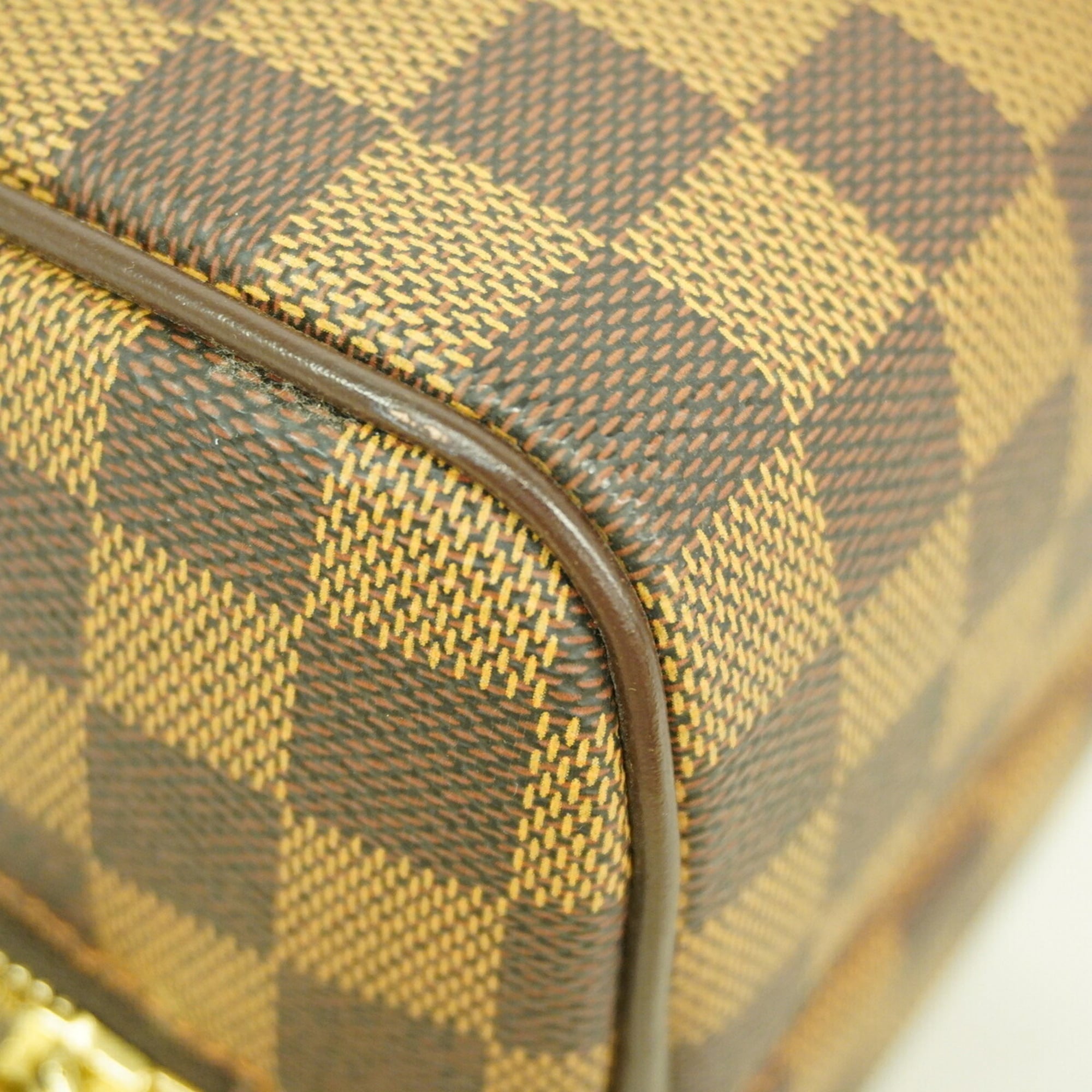 Louis Vuitton Ebene Handbag (Pre-Owned)