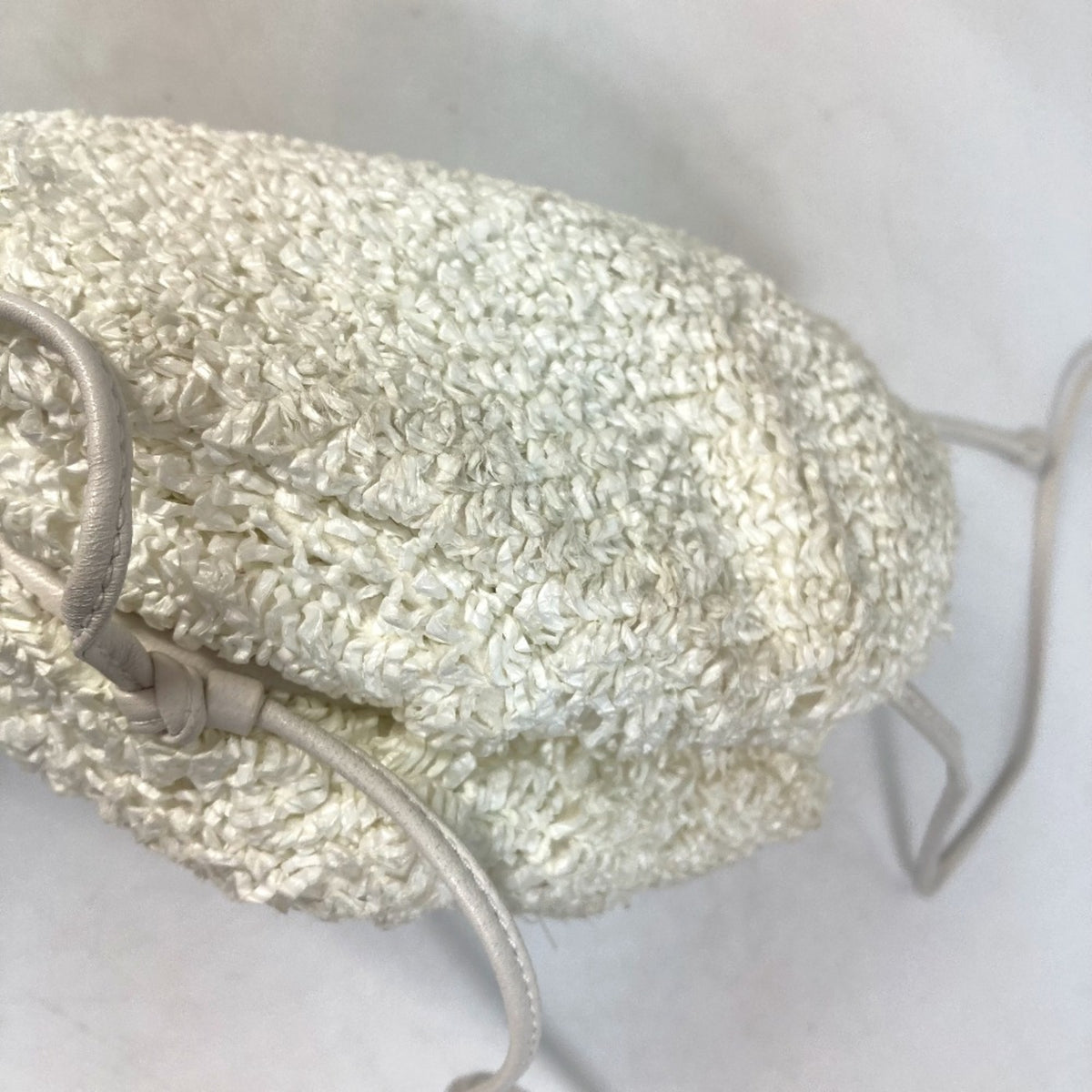 Bottega Veneta White Other Shoulder Bag (Pre-Owned)