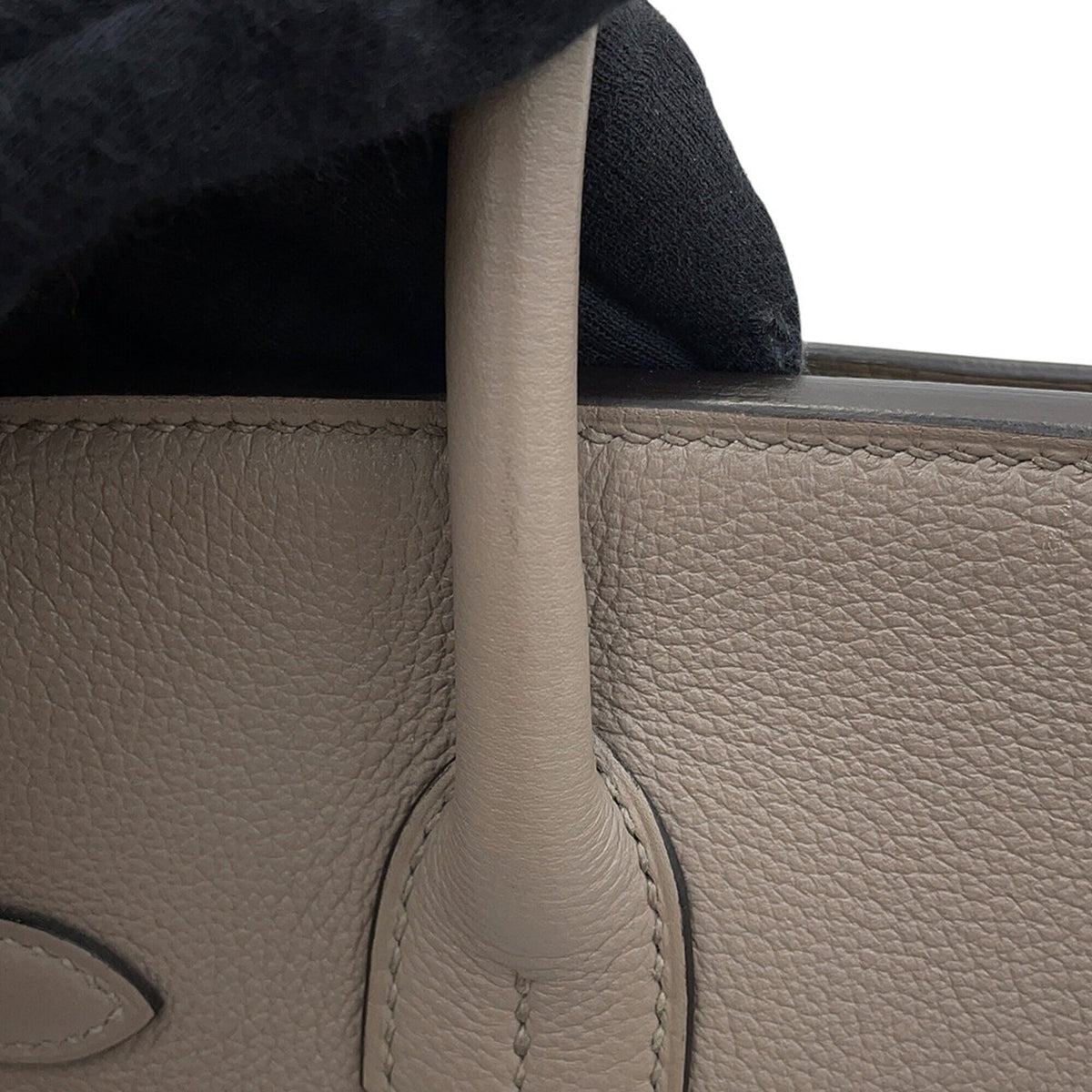 Hermes Gray Togo Leather Handbag (Pre-Owned)