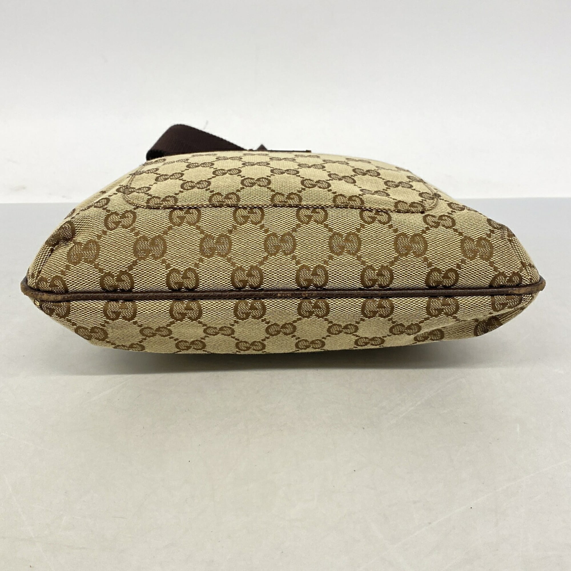 Gucci Beige Canvas Shoulder Bag (Pre-Owned)