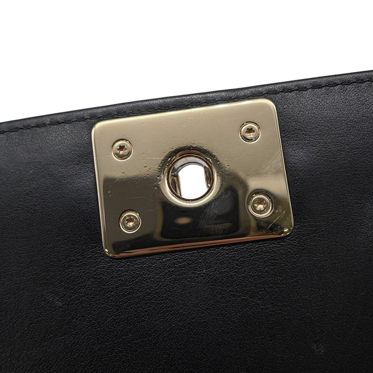 Chanel Boy Chanel Black Leather Handbag Shoulder Bag (Pre-Owned)