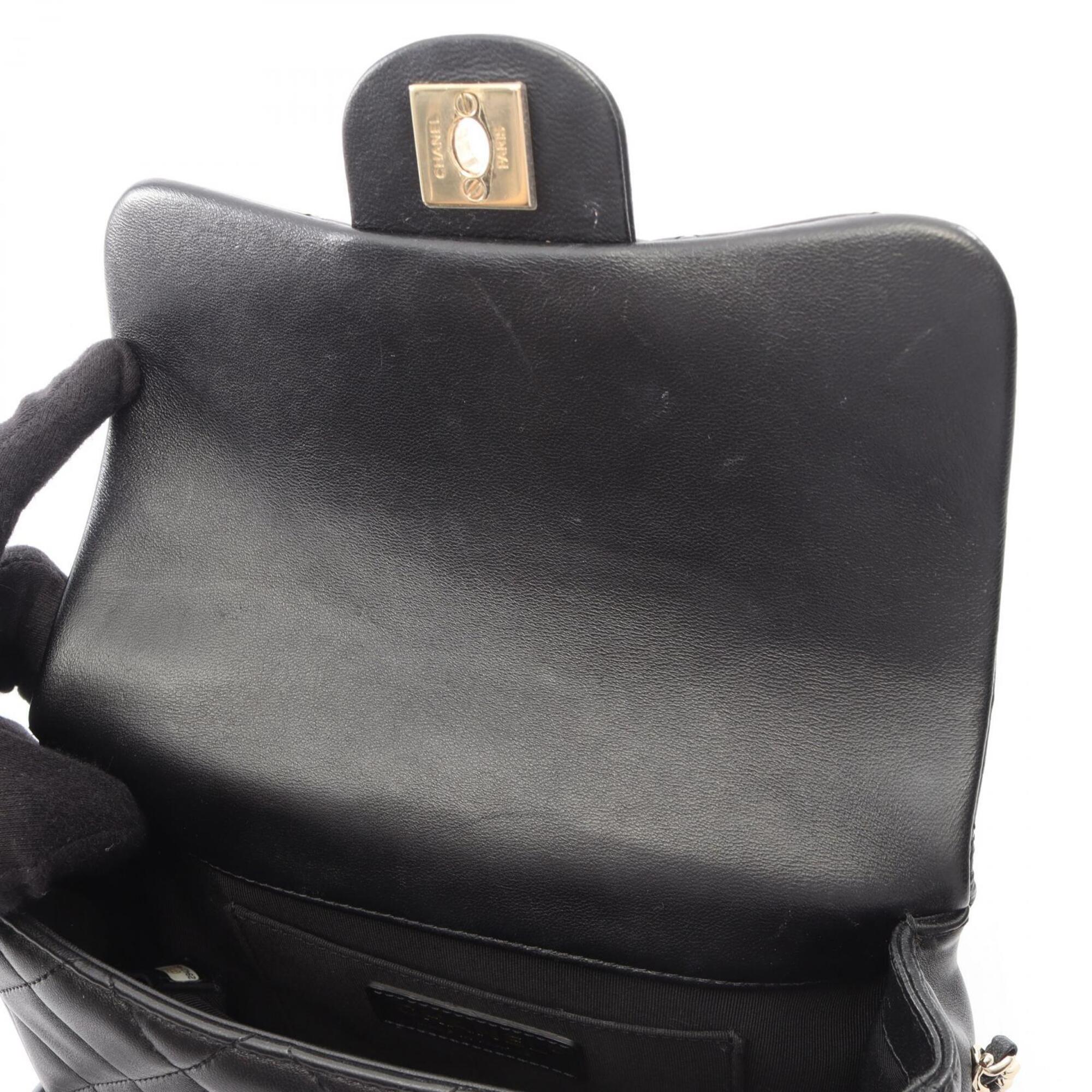 Chanel Black Leather Handbag Shoulder Bag (Pre-Owned)
