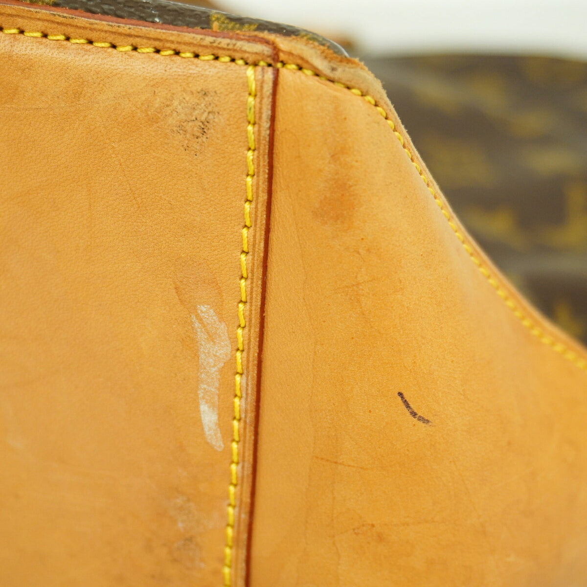Louis Vuitton Brown Tote Bag (Pre-Owned)
