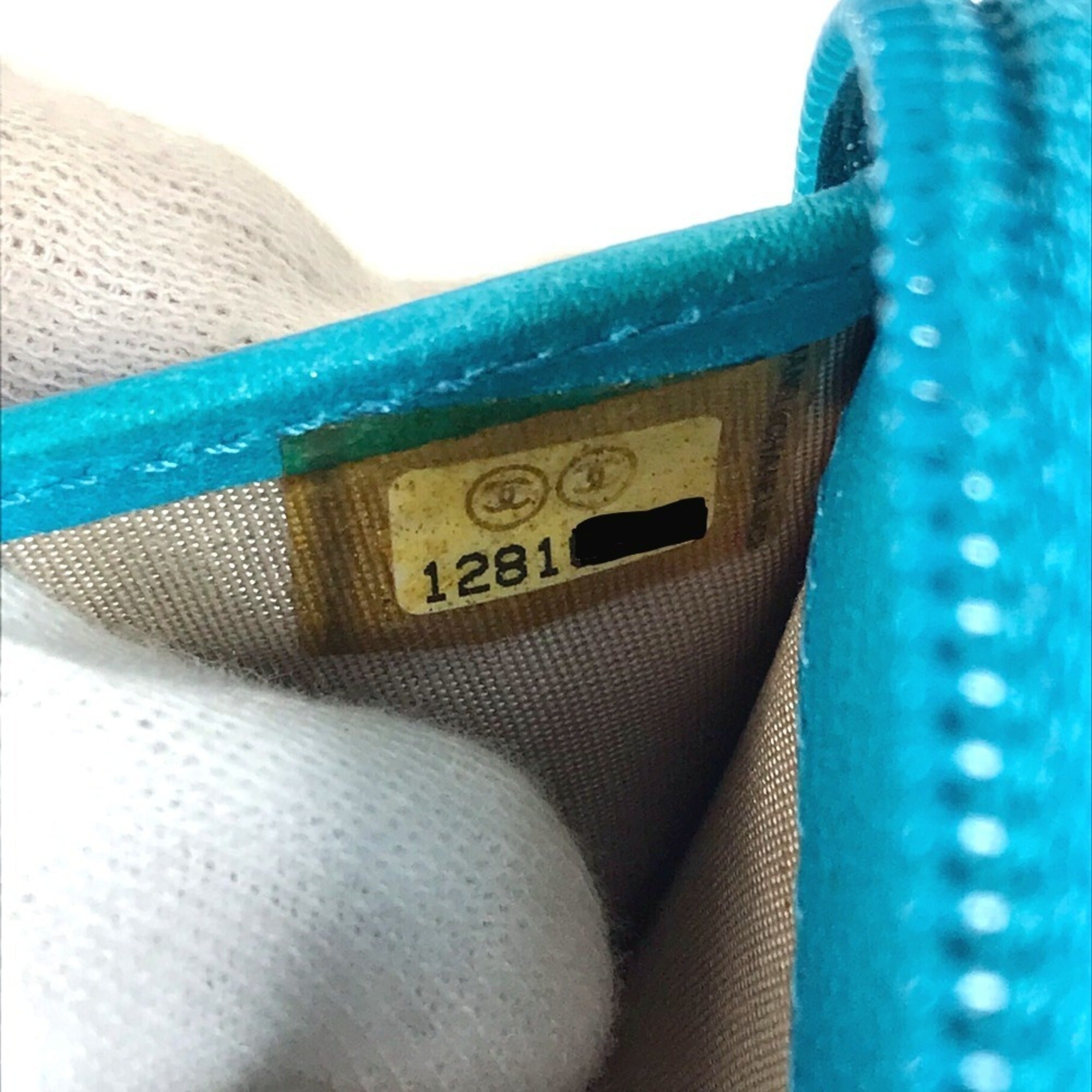 Chanel Blue Leather Long Wallet (Bi-Fold) (Pre-Owned)
