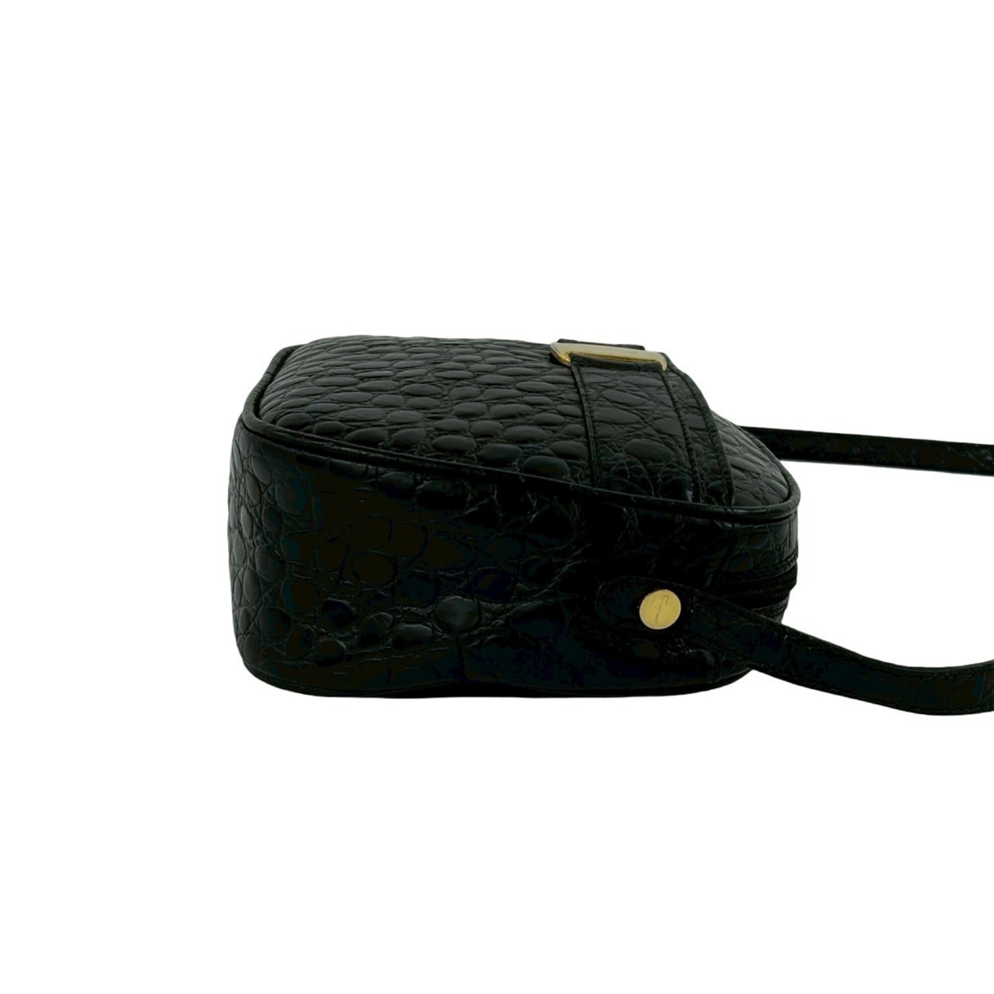 Salvatore Ferragamo Black Leather Pochette Shoulder Bag (Pre-Owned)