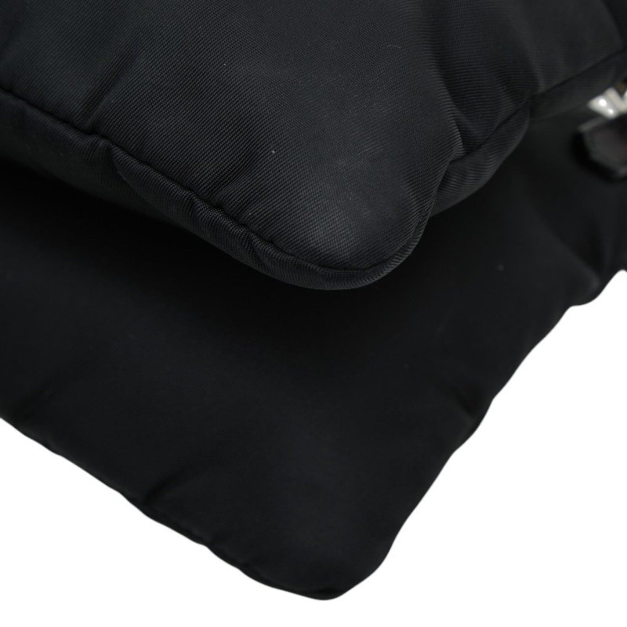 Prada Black Nylon Shoulder Bag (Pre-Owned)