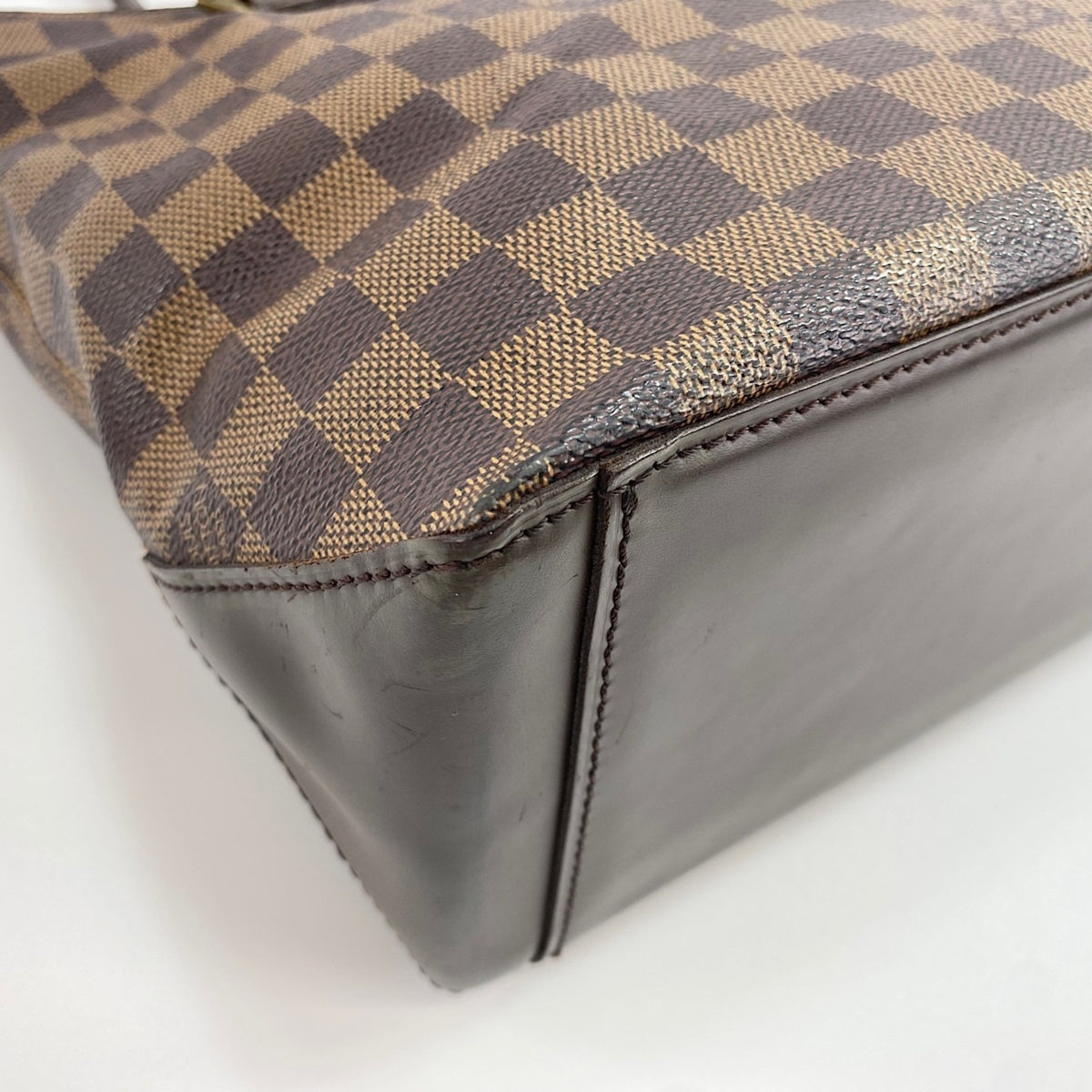 Louis Vuitton Brown Handbag (Pre-Owned)