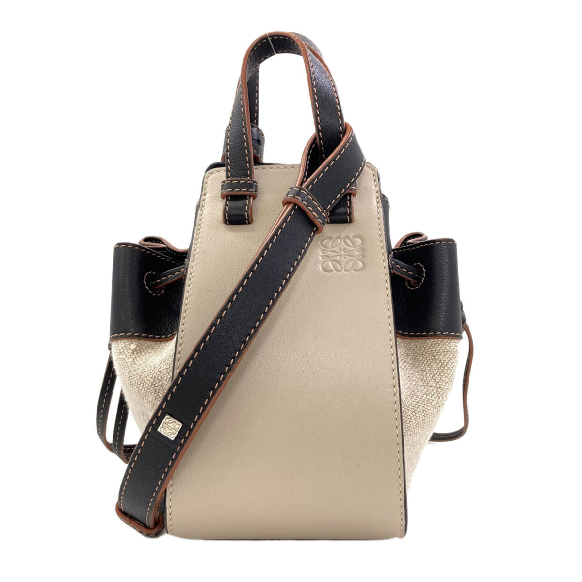 Loewe Beige Black Leather Handbag (Pre-Owned)
