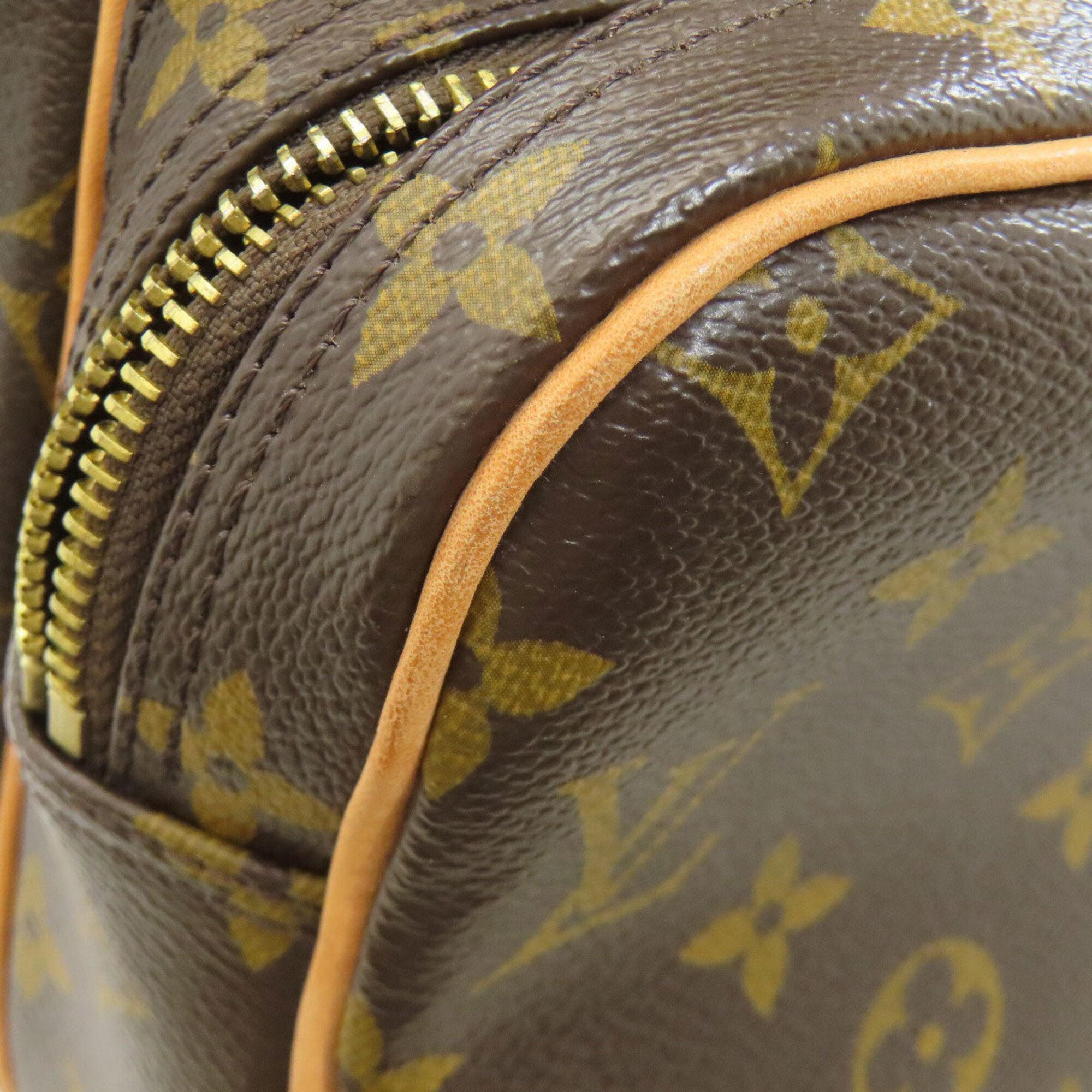 Louis Vuitton Monogram Monogram Monogram Shoulder Bag (Pre-Owned)