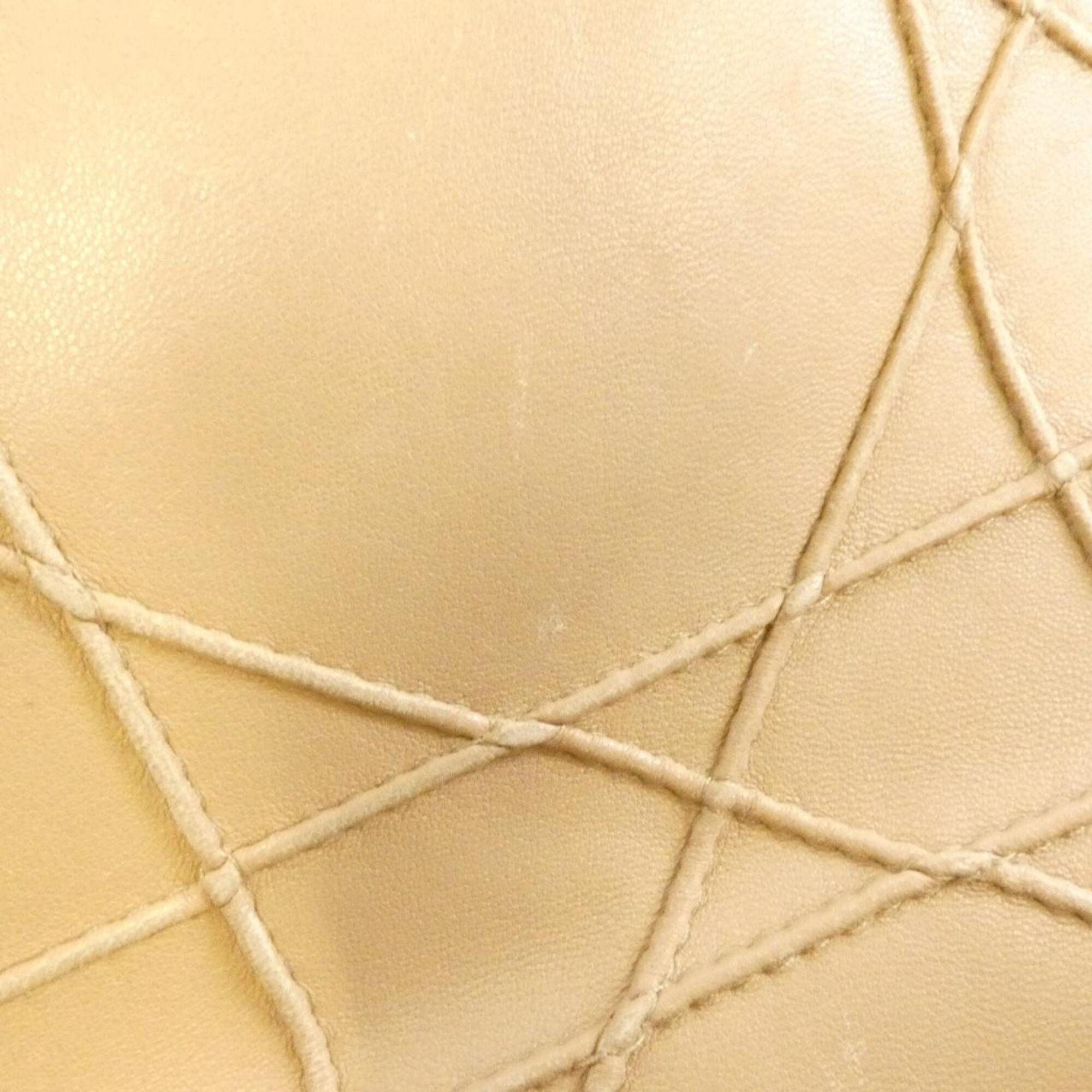 Christian Dior Beige Leather Handbag (Pre-Owned)