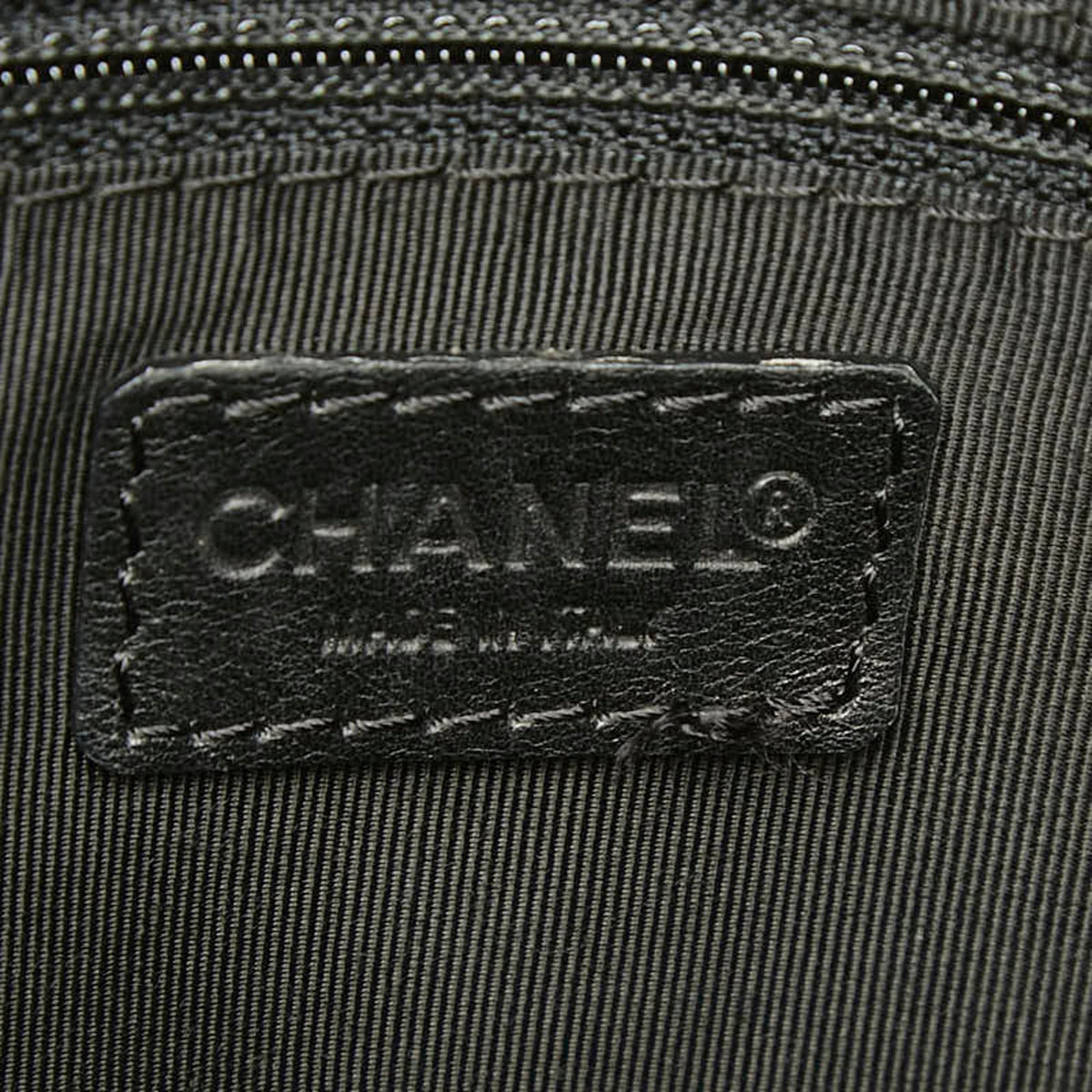 Chanel Black Leather Boston Bag Handbag (Pre-Owned)