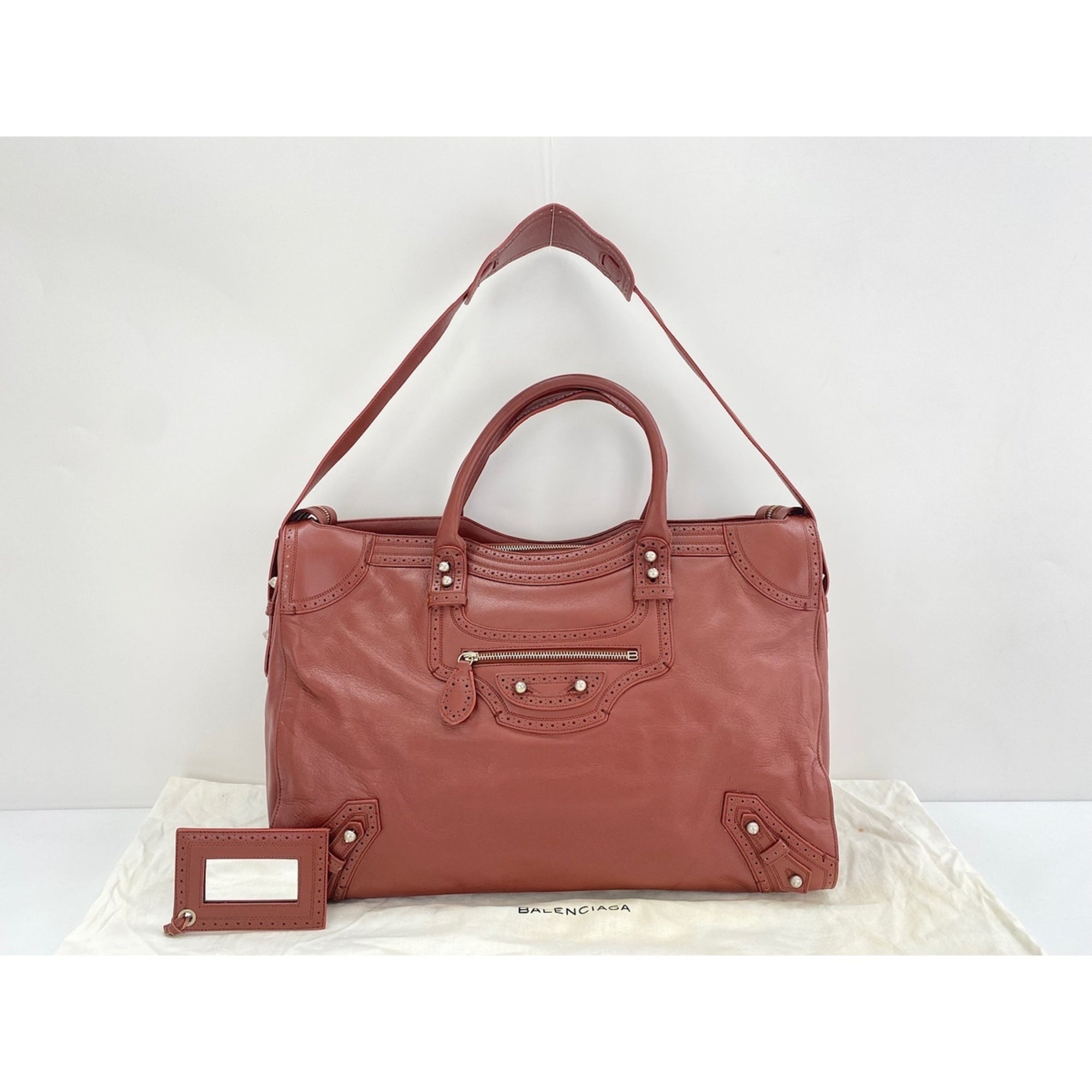 Balenciaga Red Color Shoulder Bag (Pre-Owned)