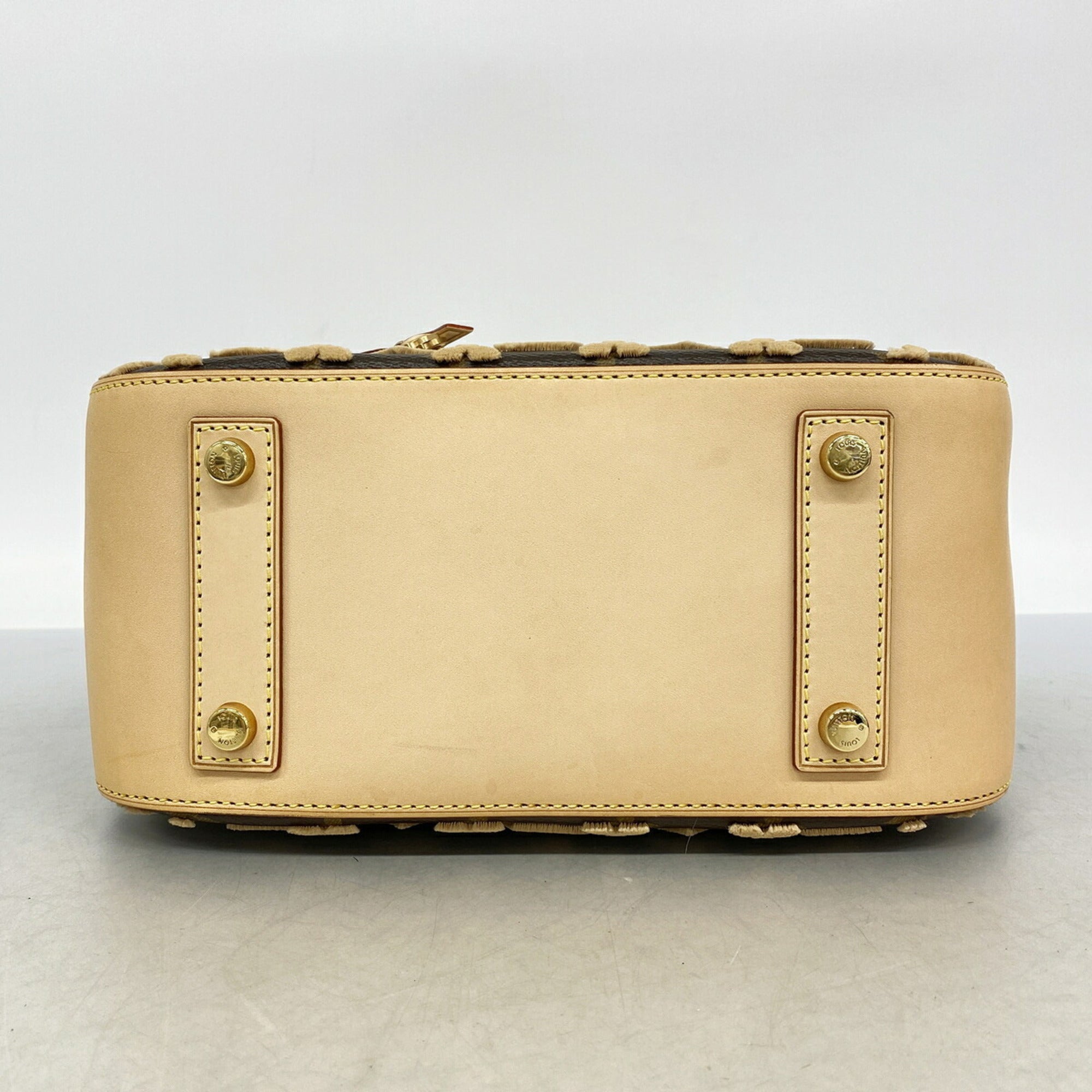 Louis Vuitton Beige Handbag (Pre-Owned)