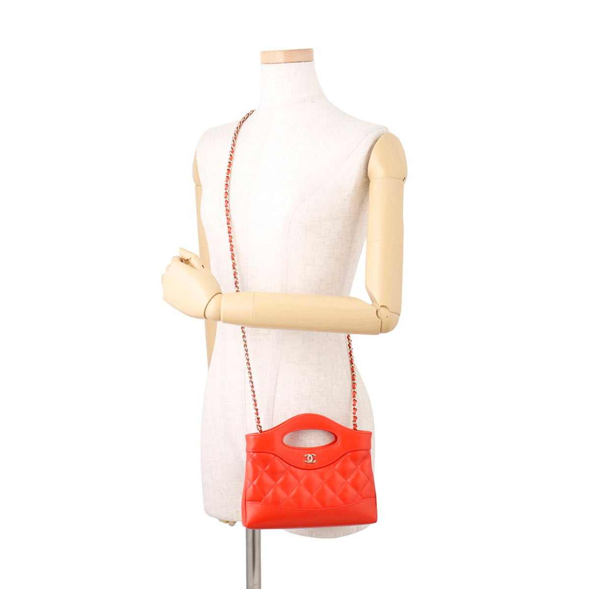 Chanel Matelasse Coral Color Handbag (Pre-Owned)